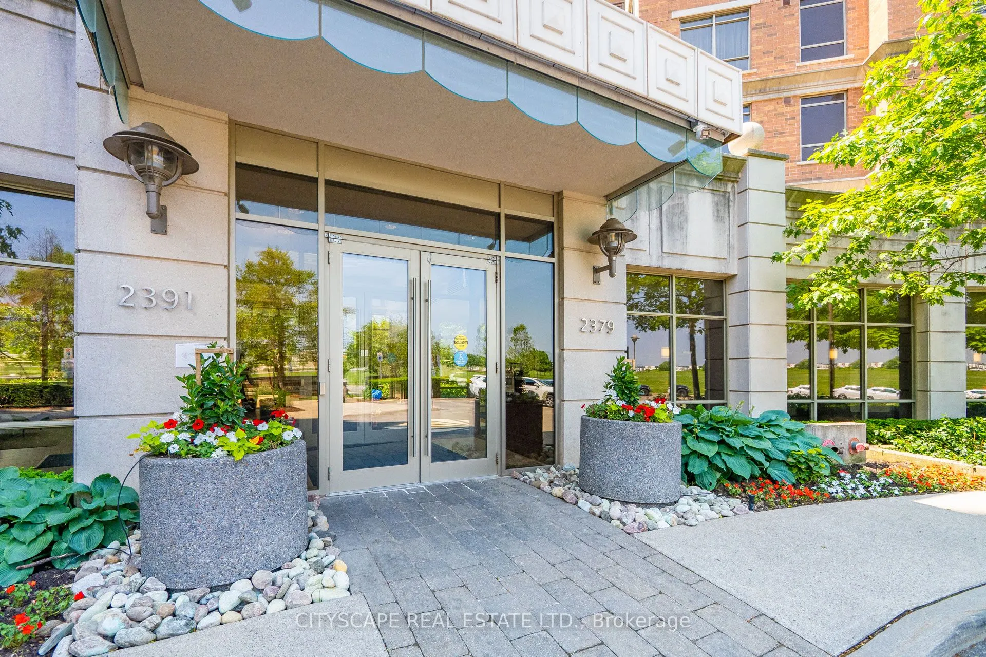 2379 Central Park Drive, #1208