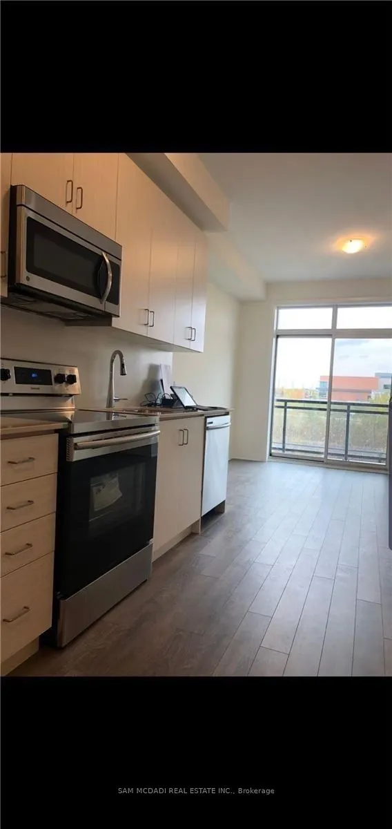 1105 Leger Way, #122