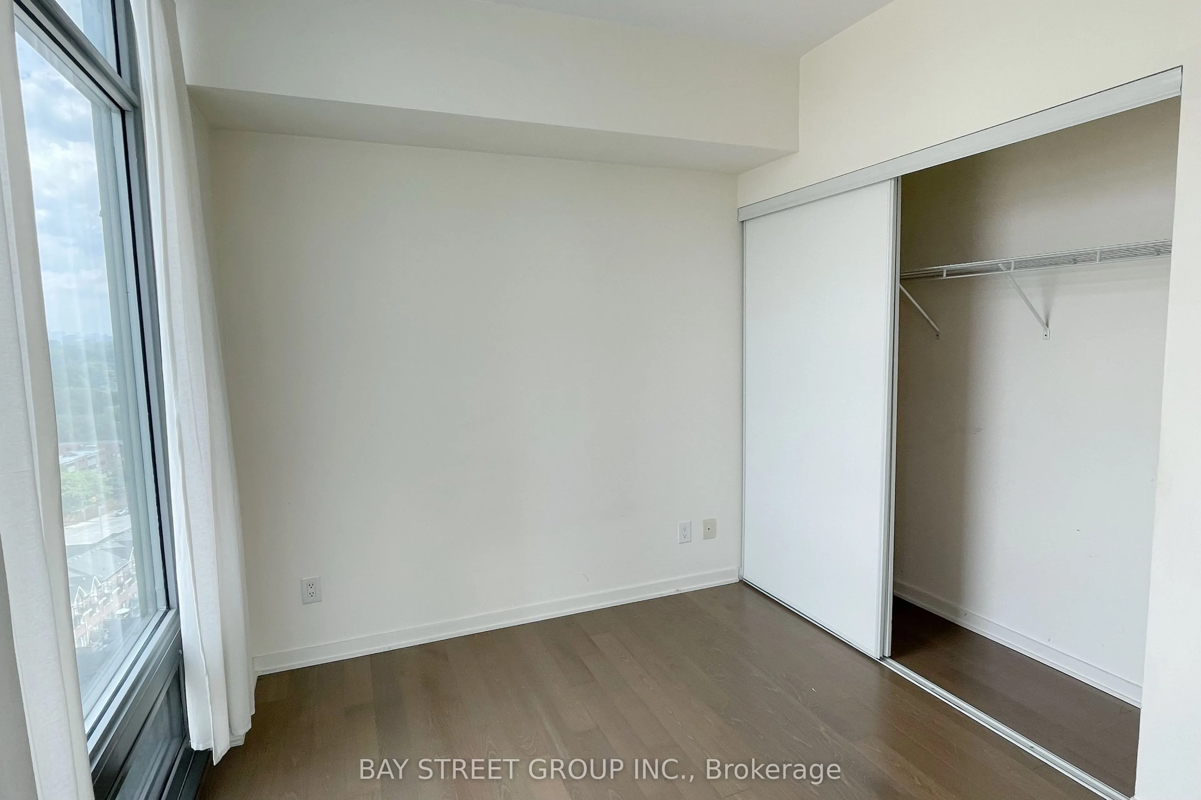 105 The Queensway Avenue, #1510