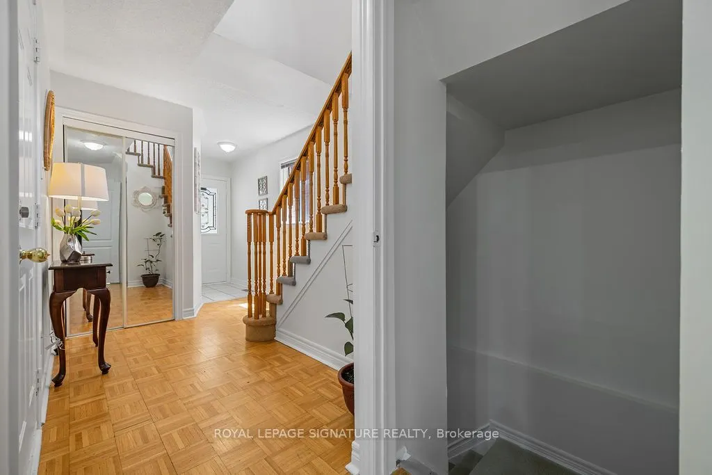 20 Tessler Crescent