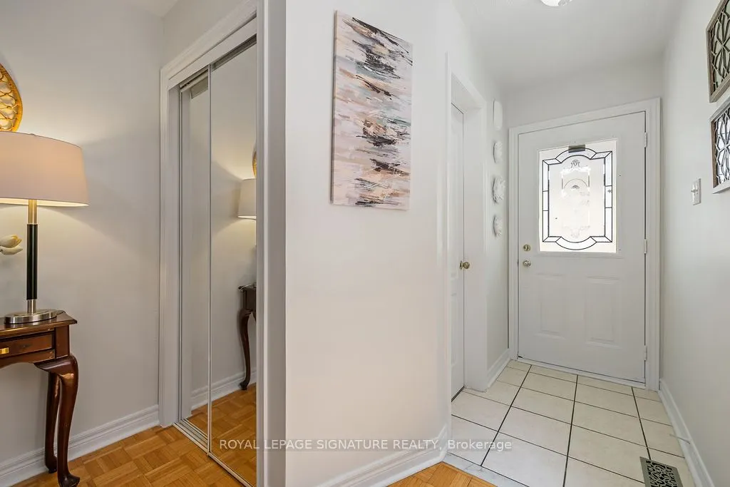 20 Tessler Crescent