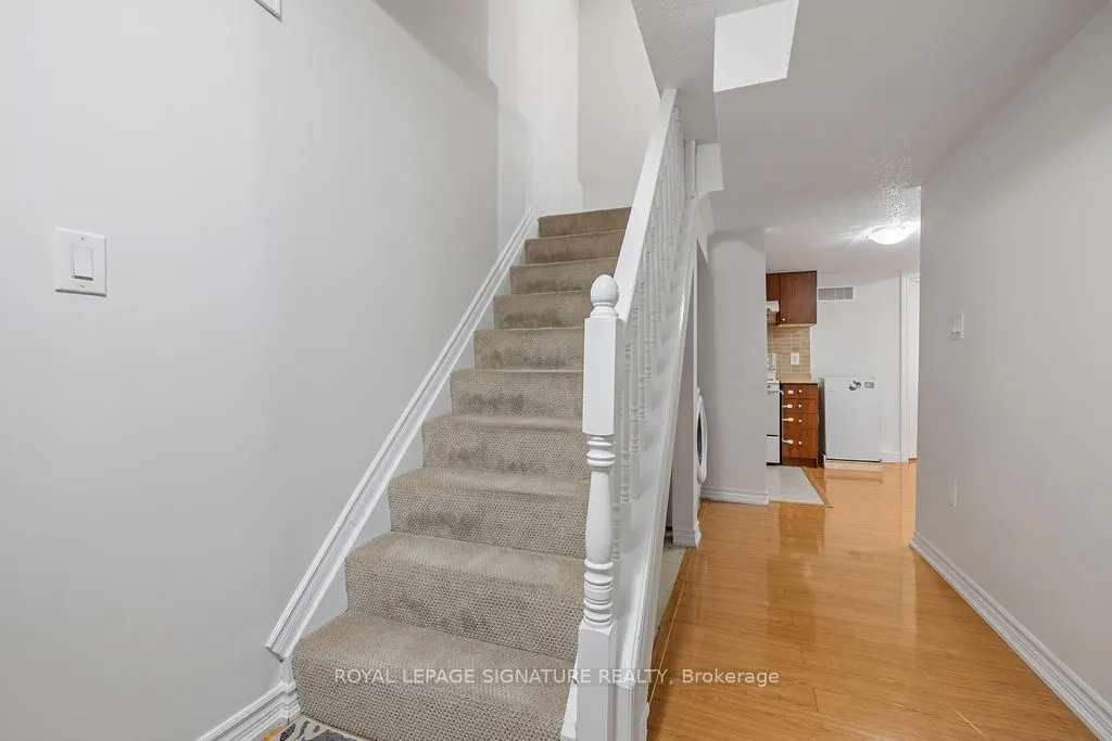 20 Tessler Crescent