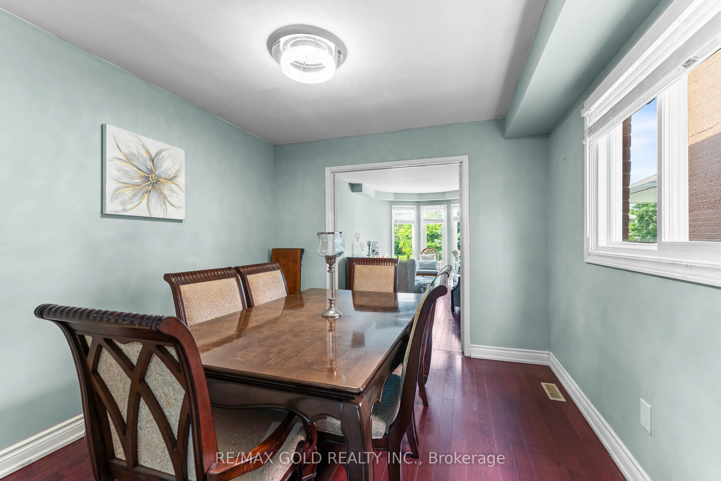 31 CASTLEHILL Road
