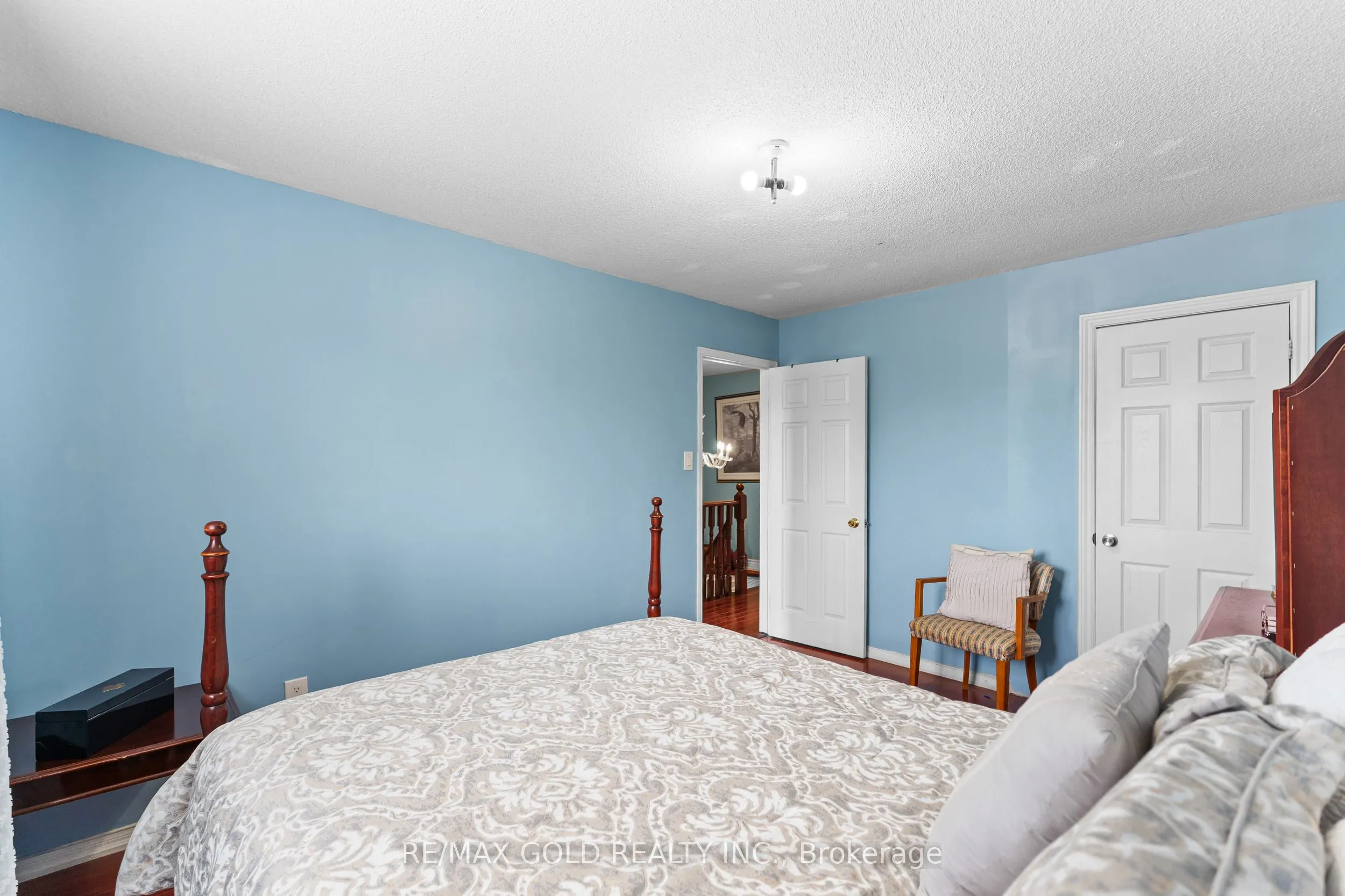 31 CASTLEHILL Road
