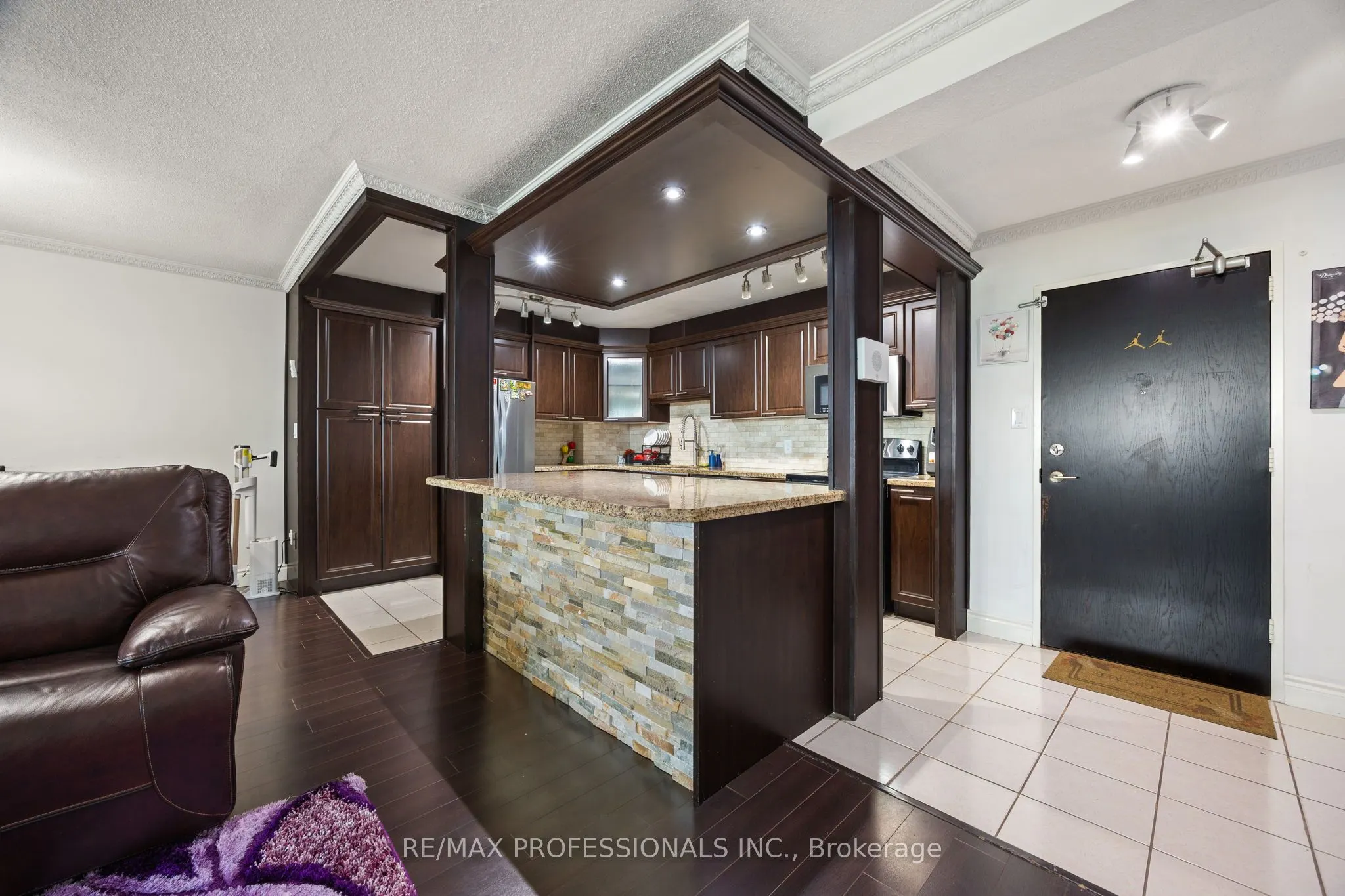 714 The West Mall, #1810