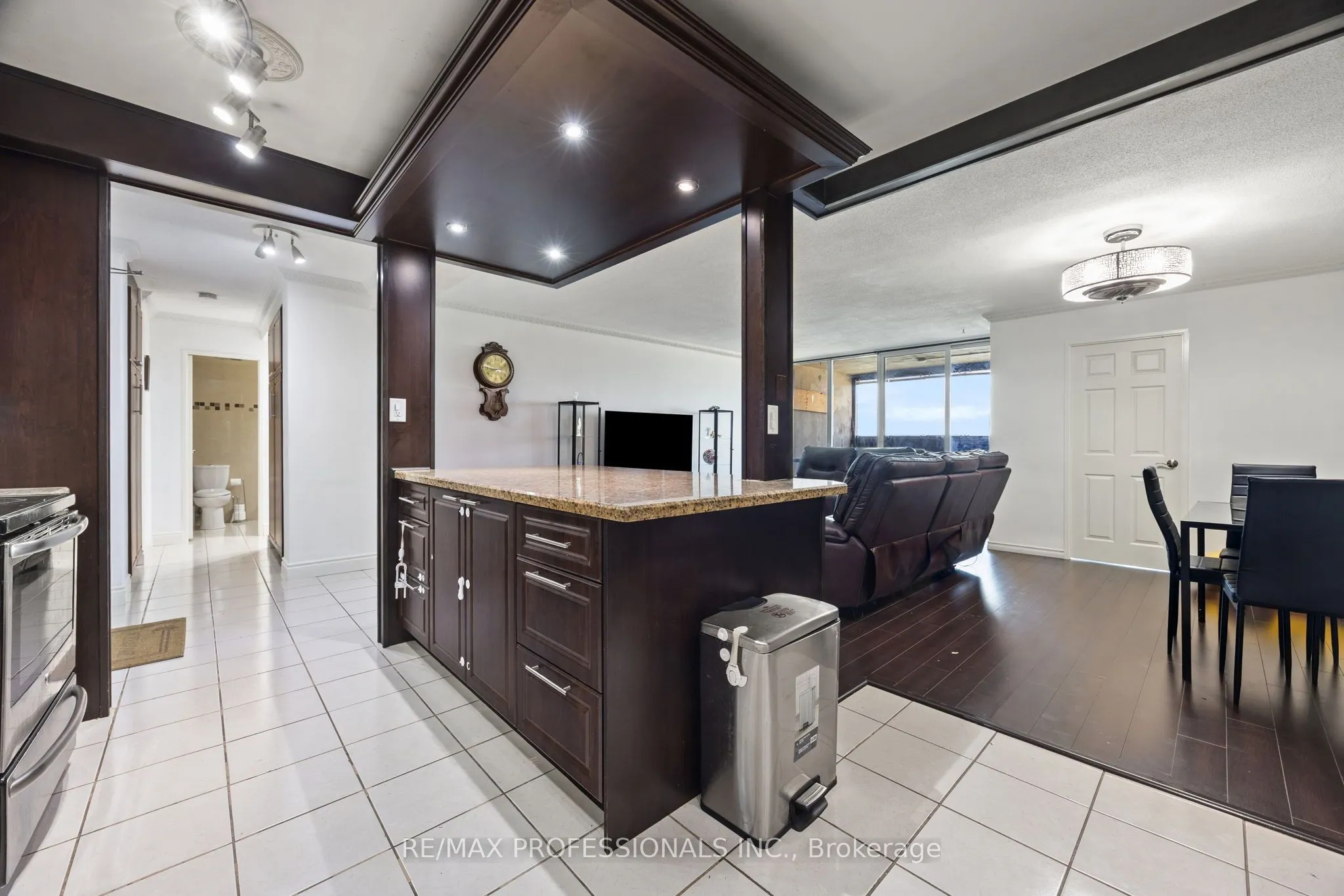 714 The West Mall, #1810