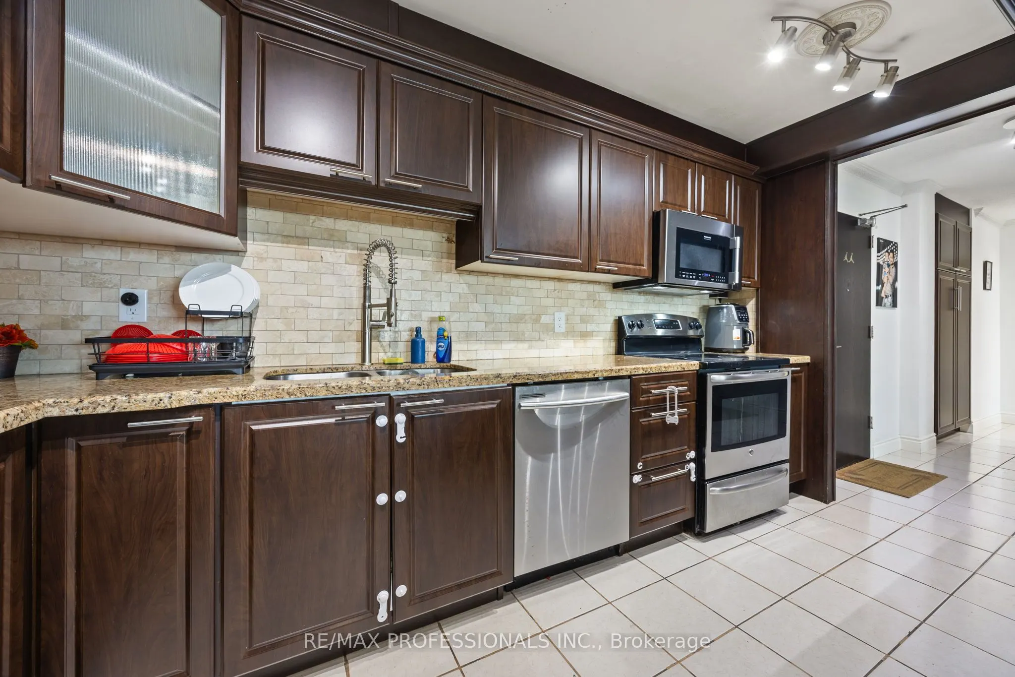 714 The West Mall, #1810