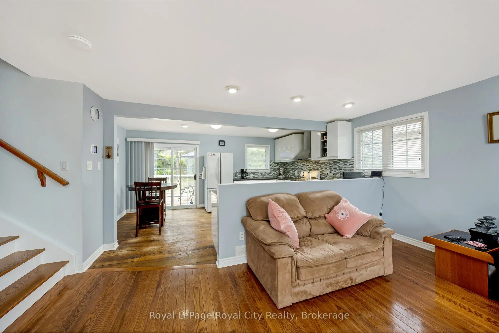 89 Joycelyn Crescent