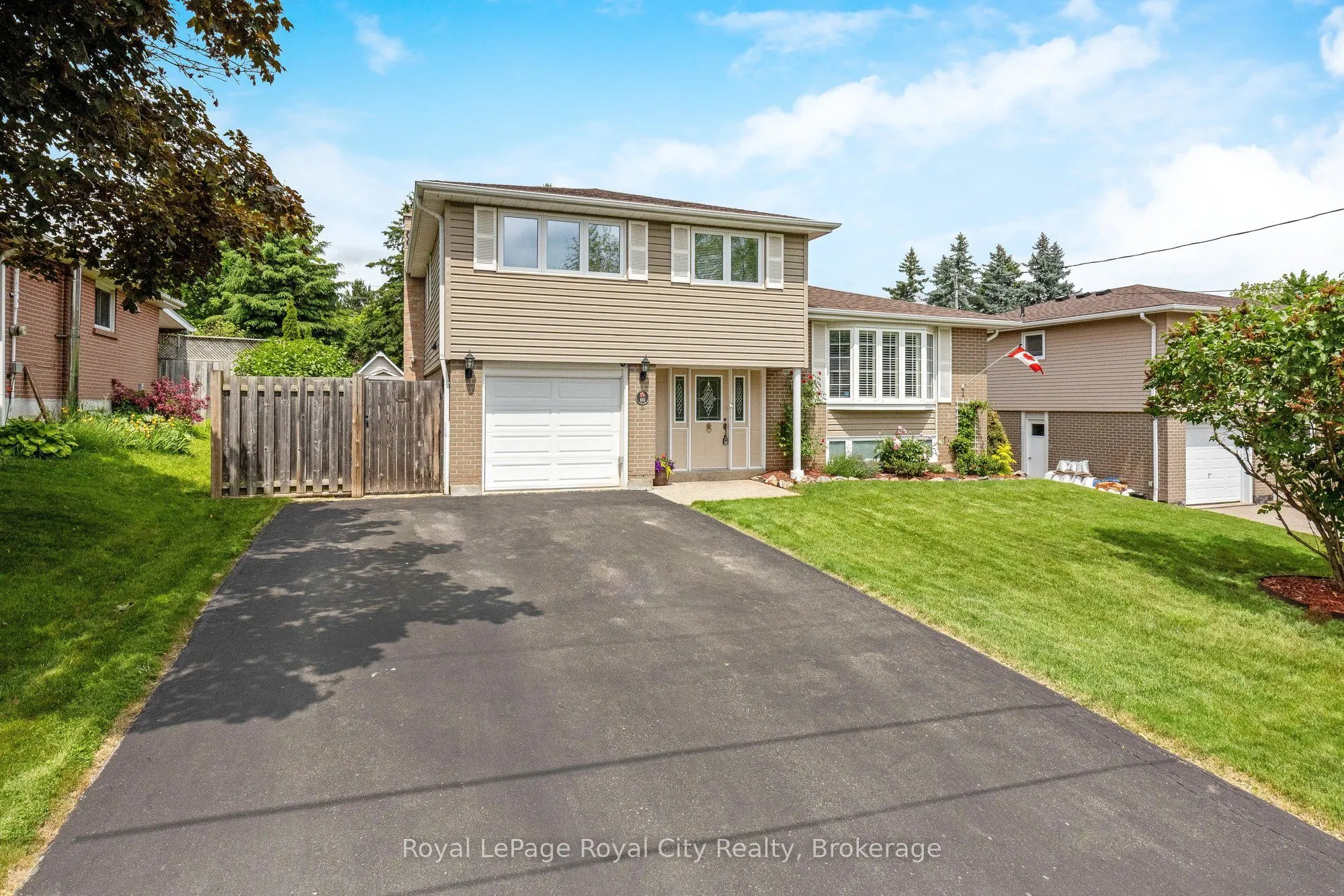 89 Joycelyn Crescent