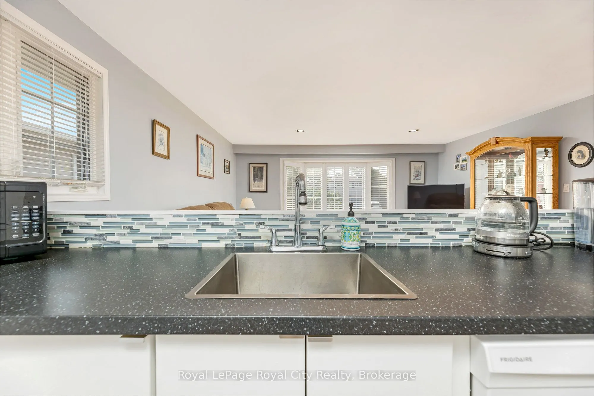 89 Joycelyn Crescent