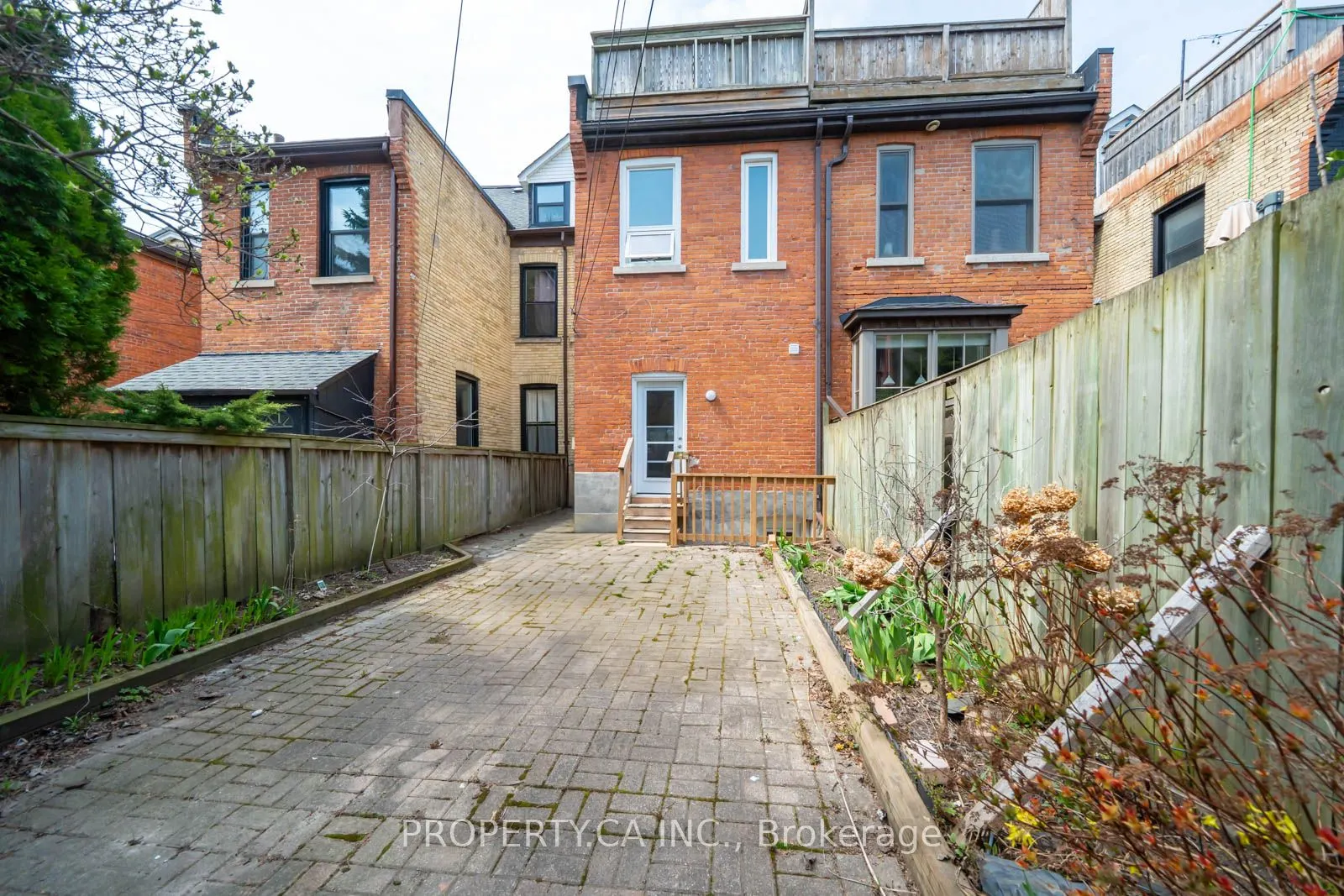 29 Elm Grove Avenue