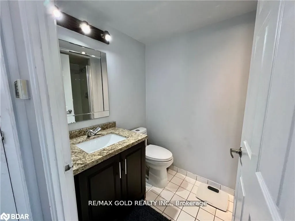 265 Enfield Place #903