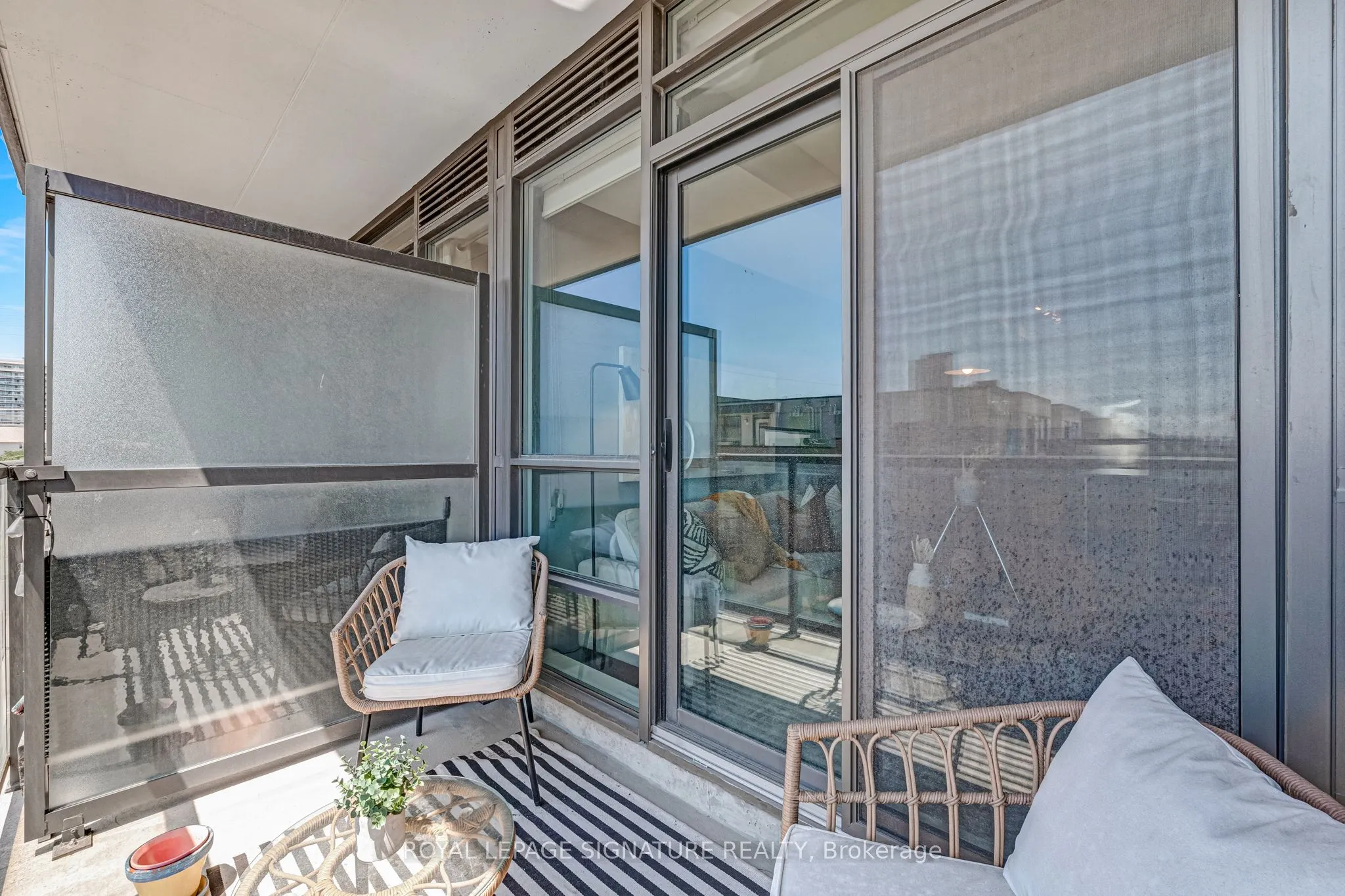 8 Fieldway Road, #403