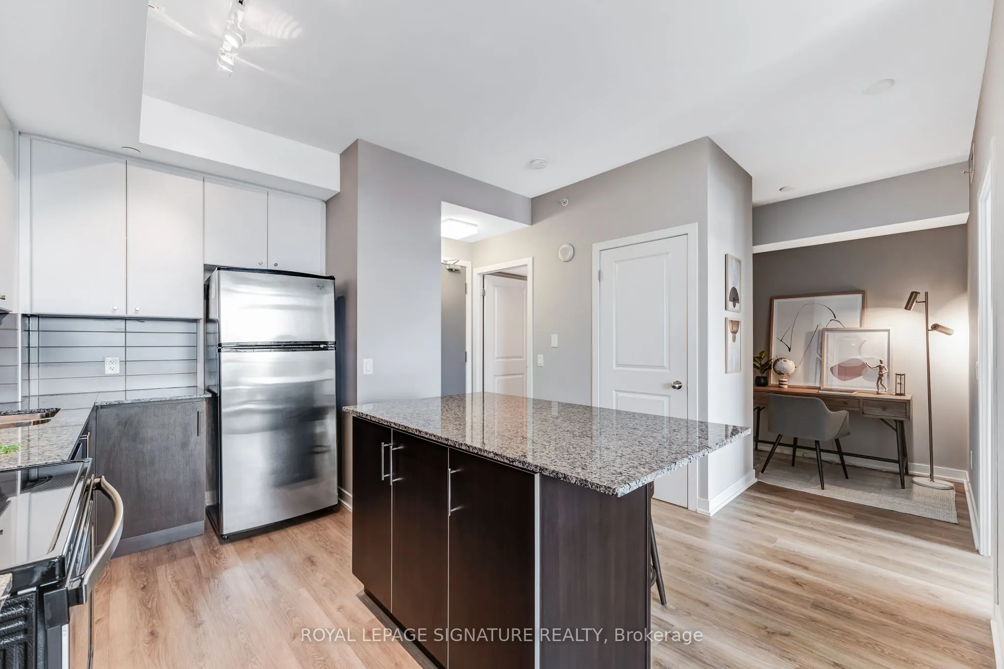 8 Fieldway Road, #403