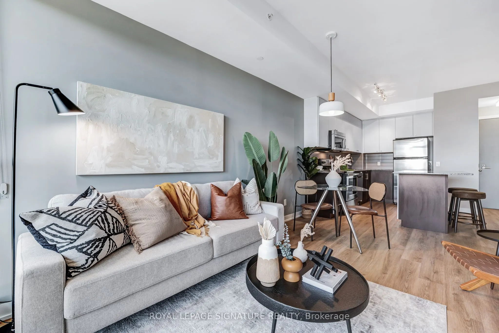 8 Fieldway Road, #403