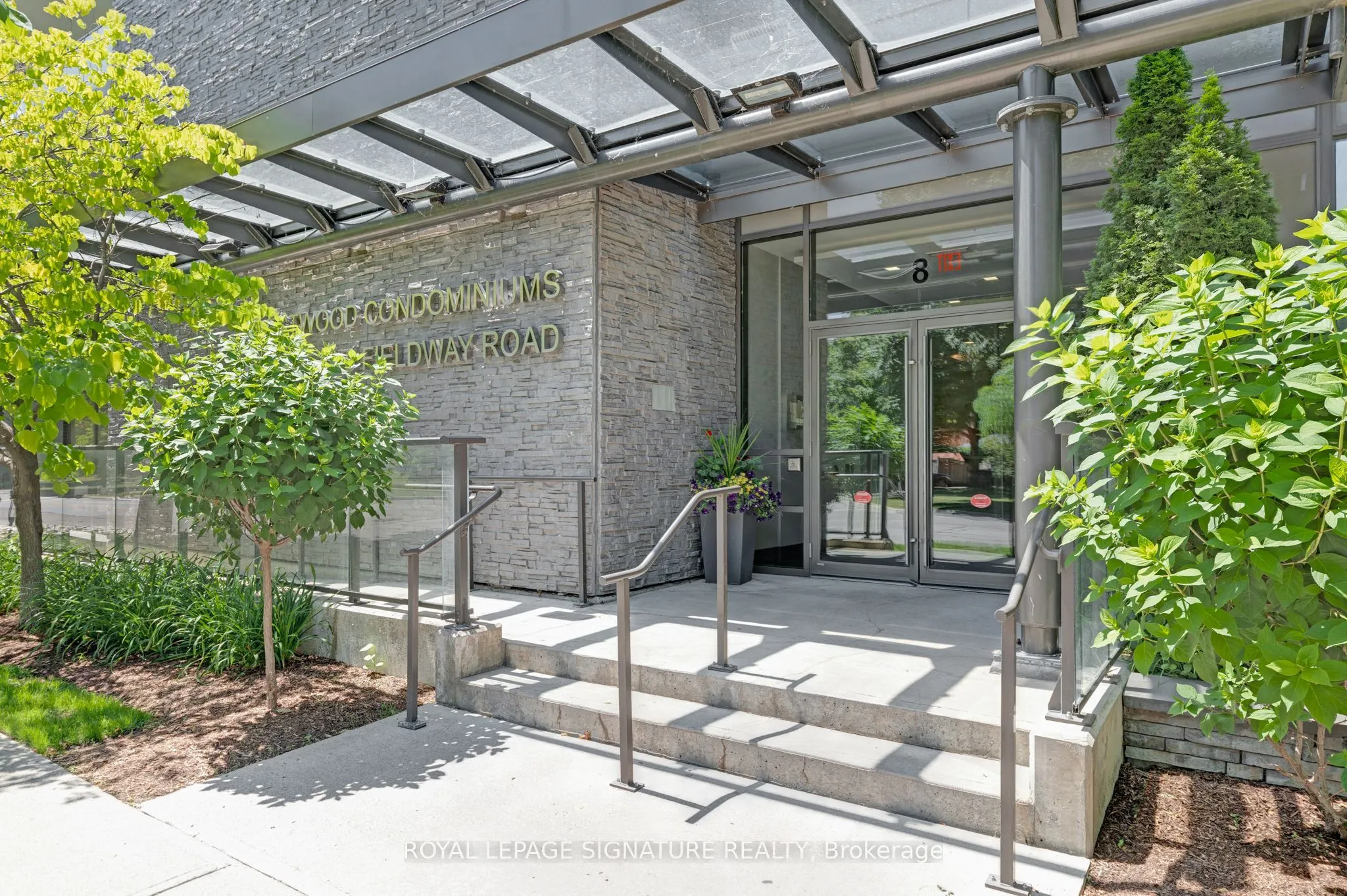 8 Fieldway Road, #403