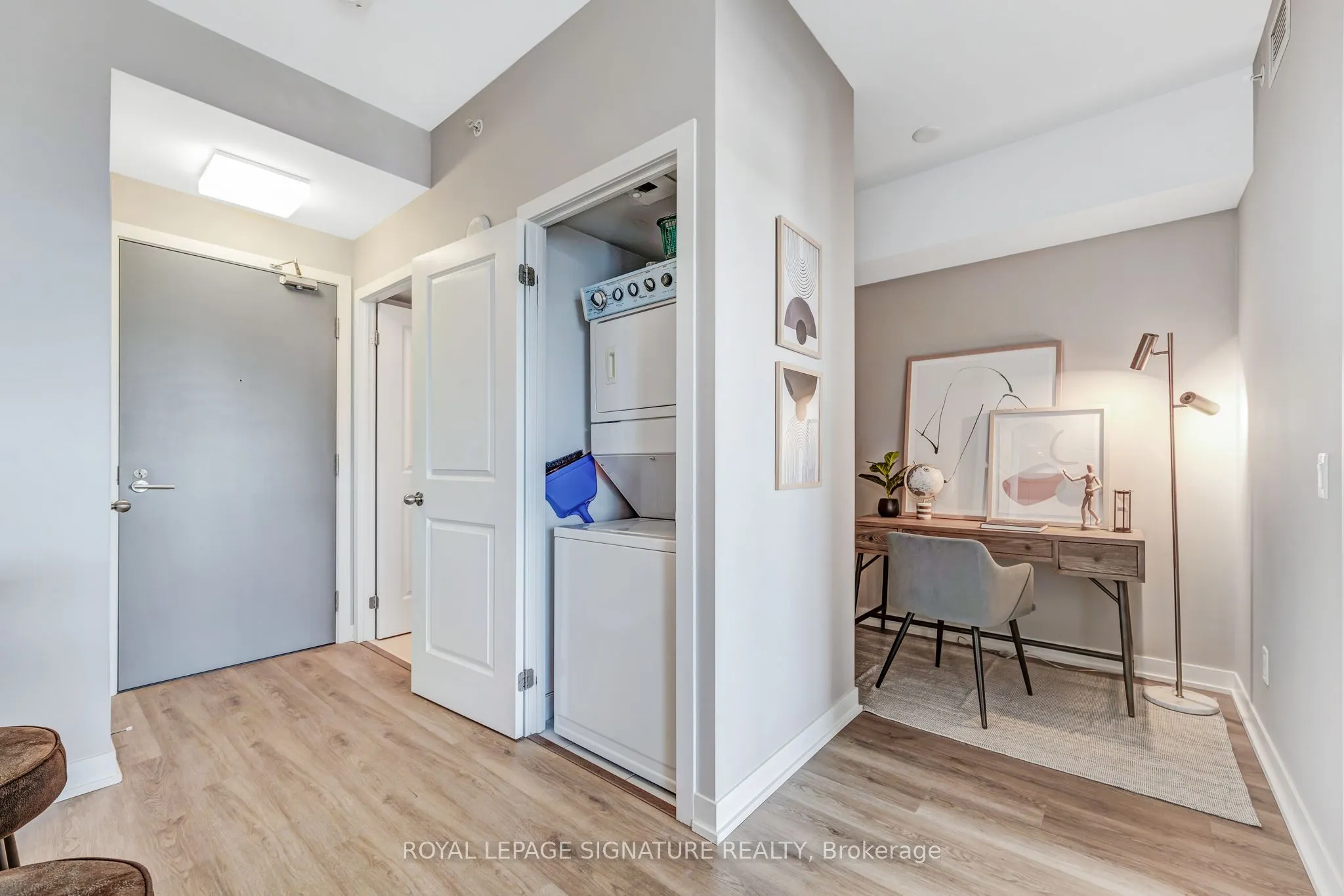 8 Fieldway Road, #403