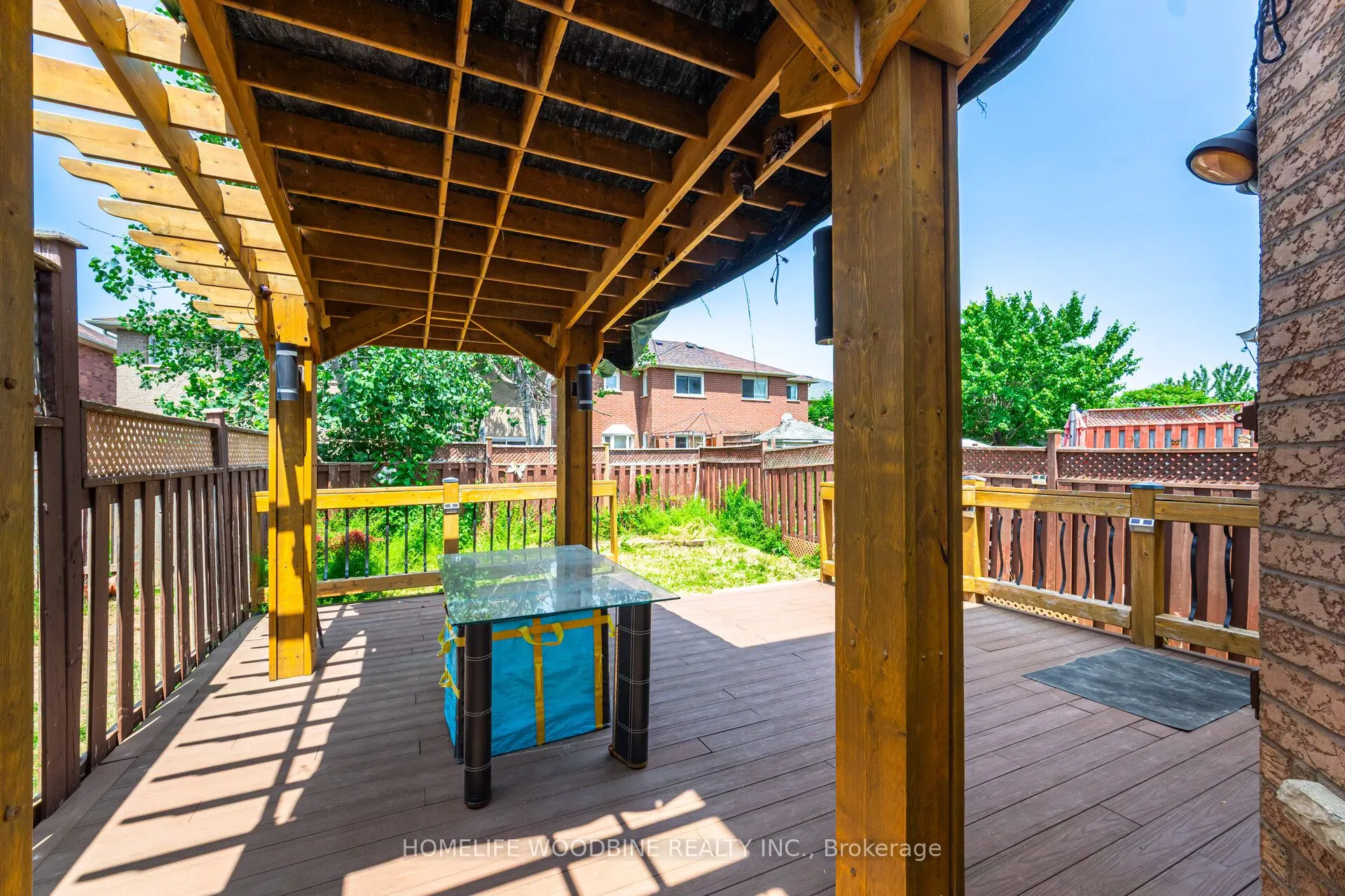 14 Tessler Crescent