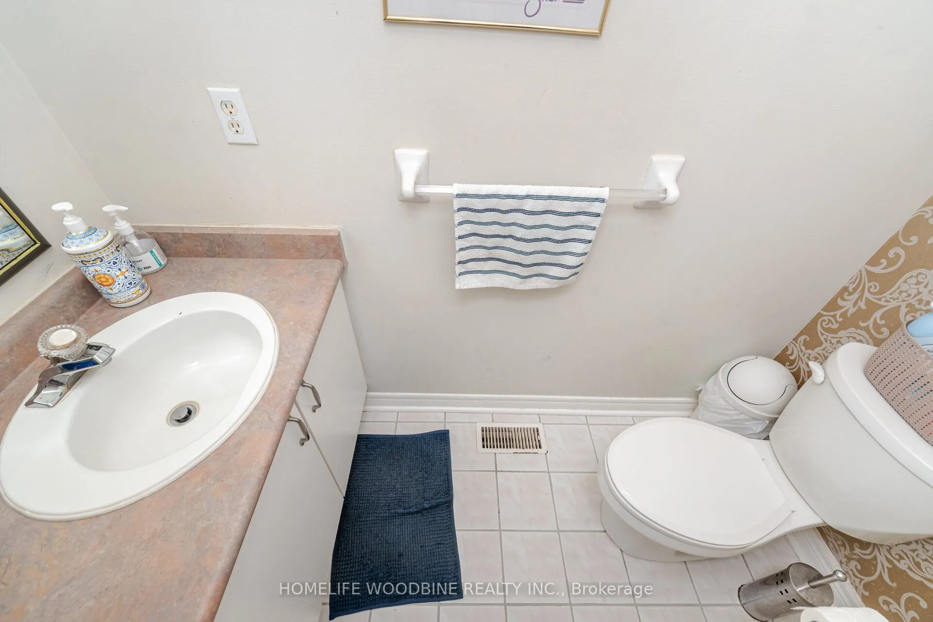 14 Tessler Crescent