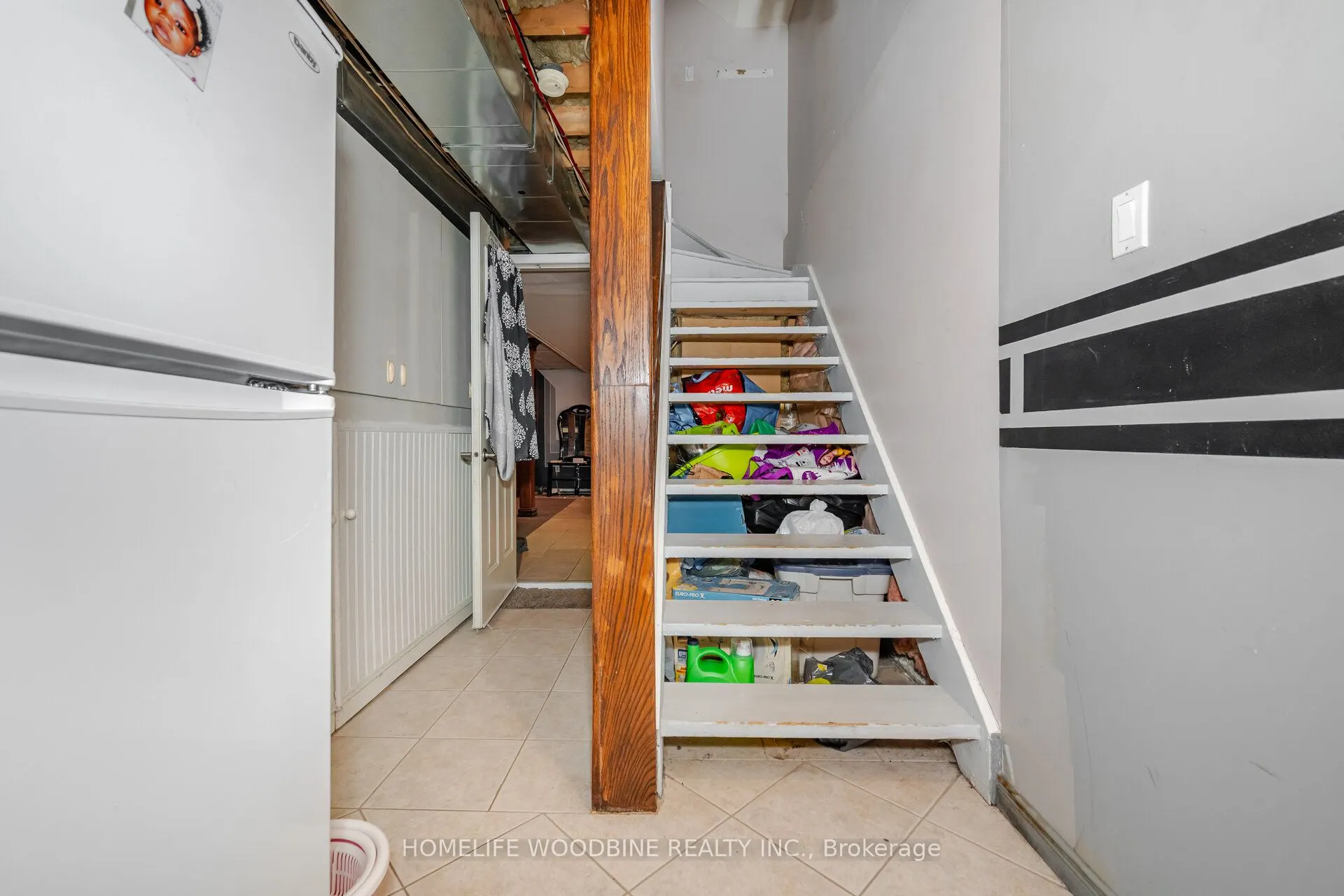 14 Tessler Crescent