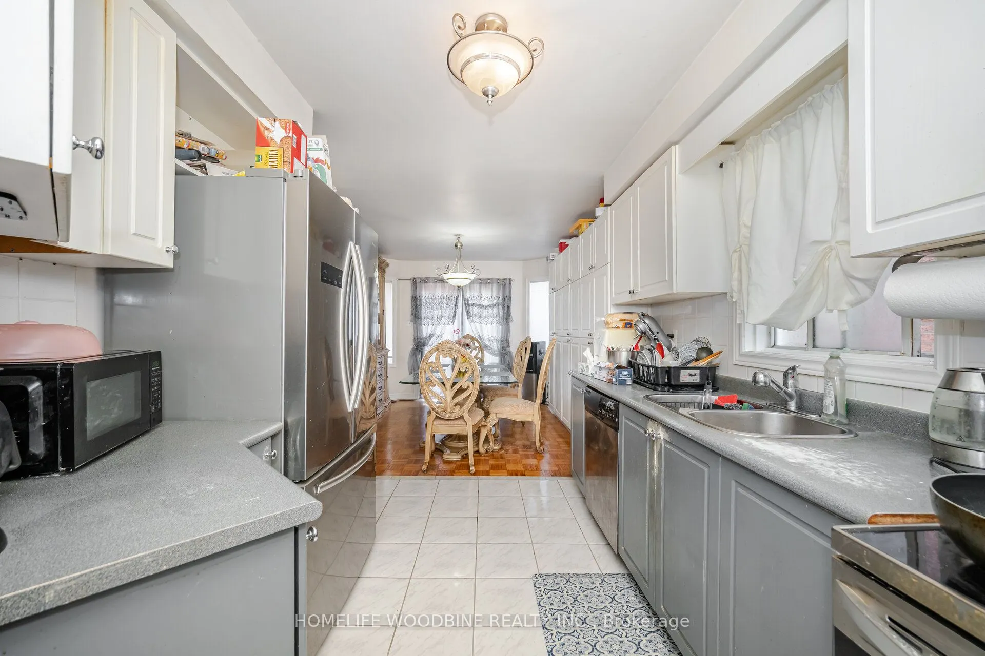 14 Tessler Crescent