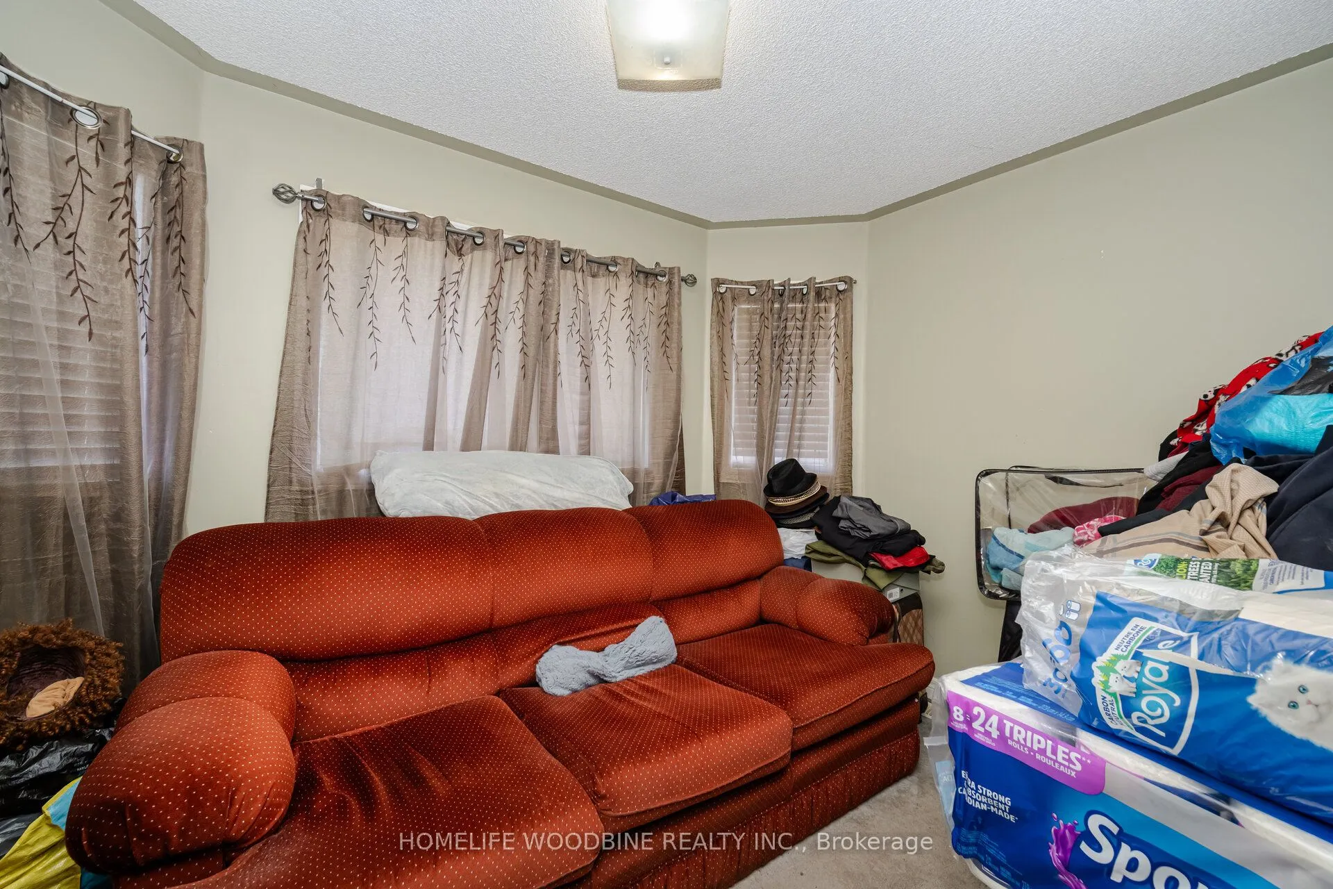 14 Tessler Crescent