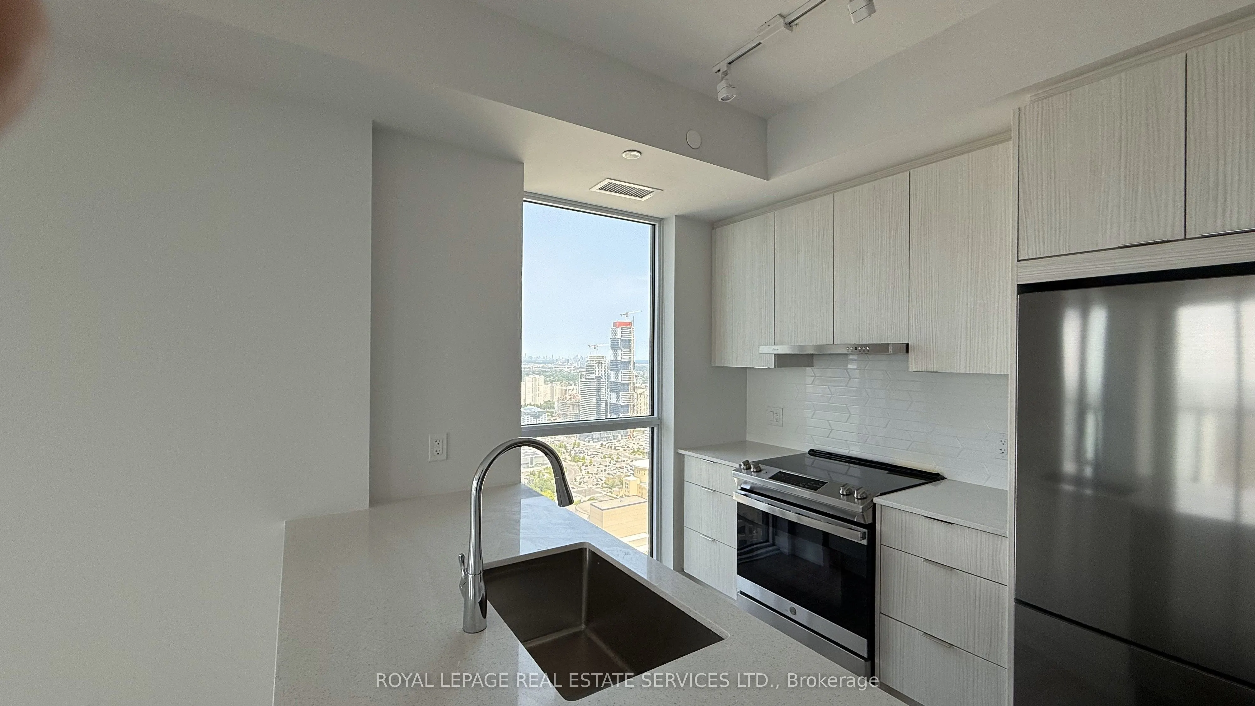 430 Square One Drive, #4611