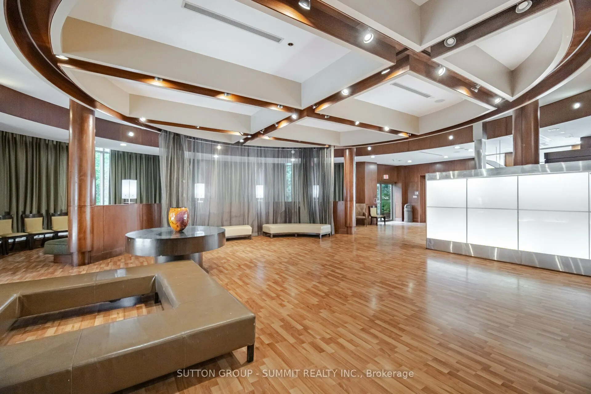 3880 Duke Of York Boulevard, #409