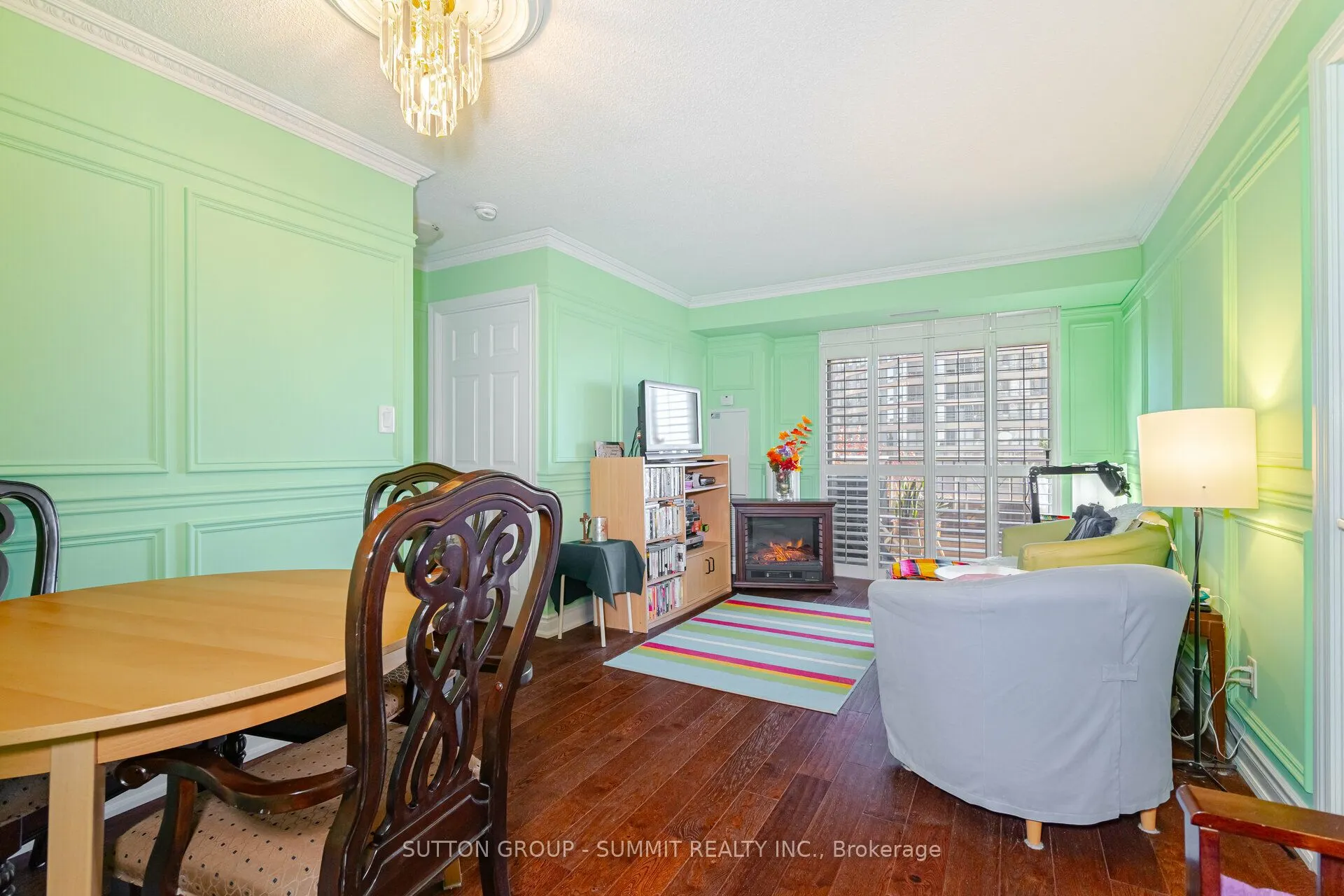 3880 Duke Of York Boulevard, #409