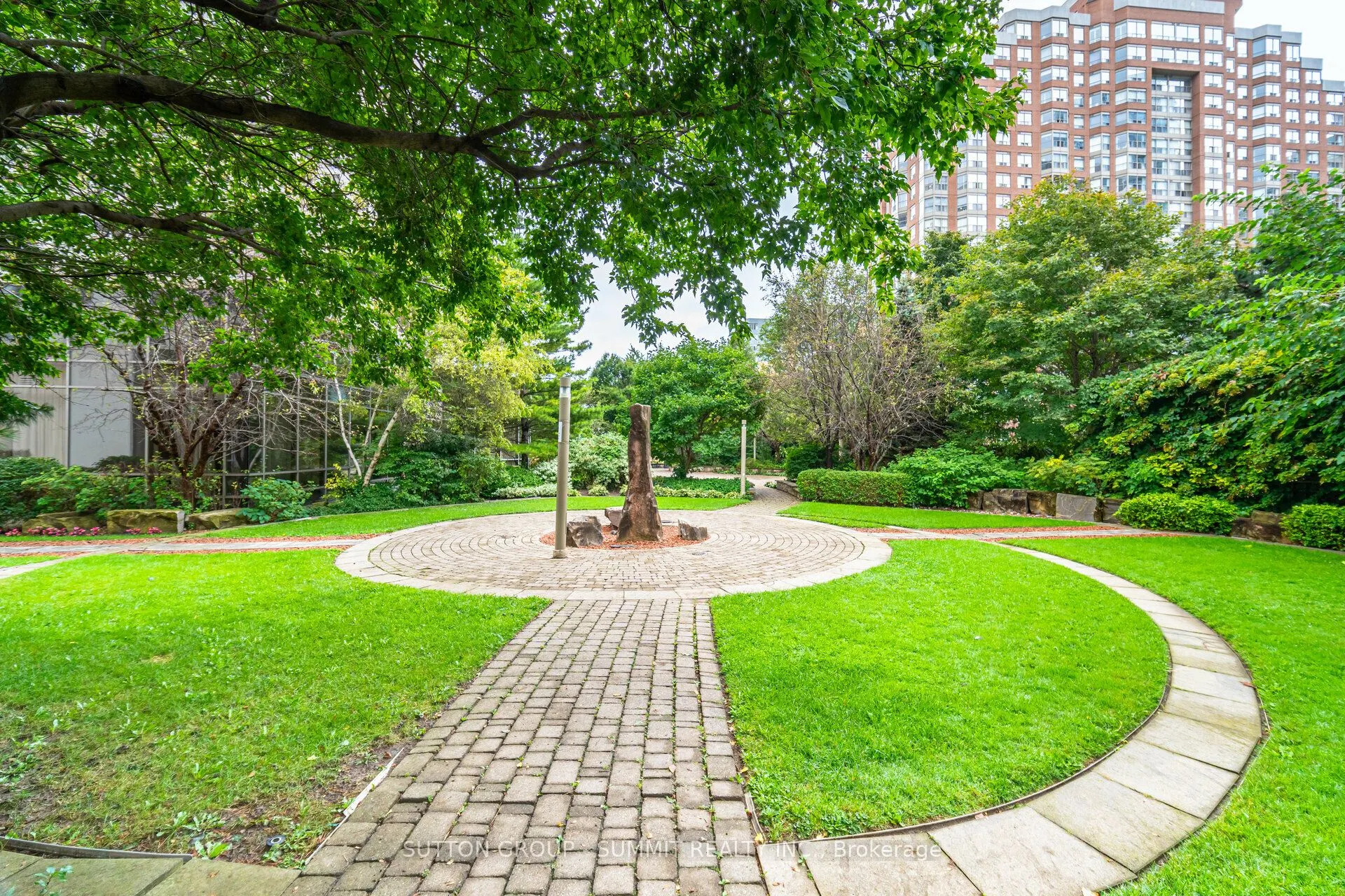 3880 Duke Of York Boulevard, #409