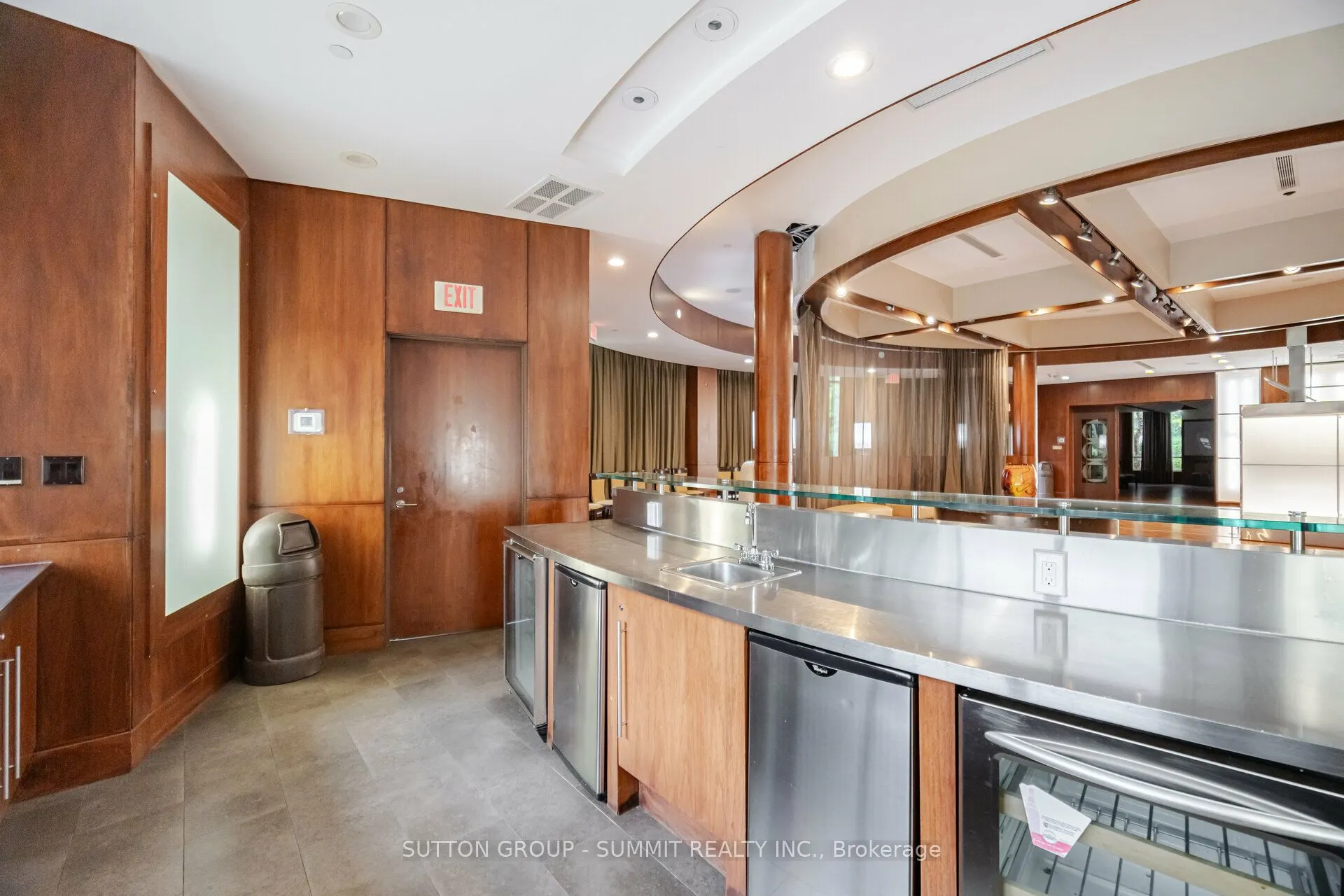 3880 Duke Of York Boulevard, #409