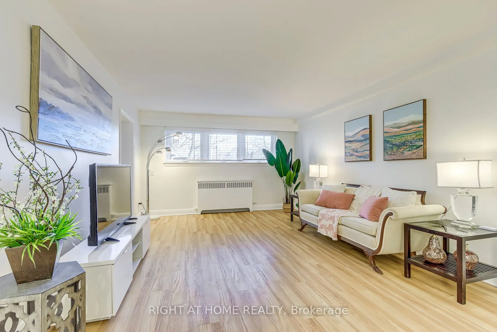 288 Reynolds Street, #1