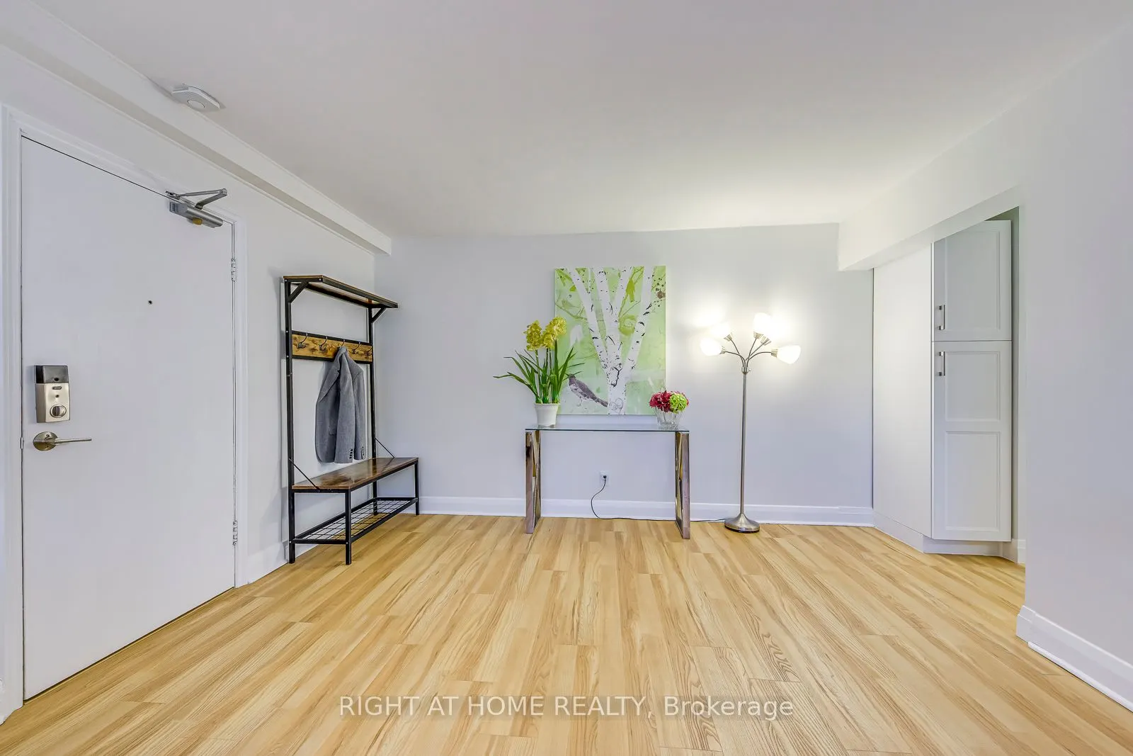 288 Reynolds Street, #1