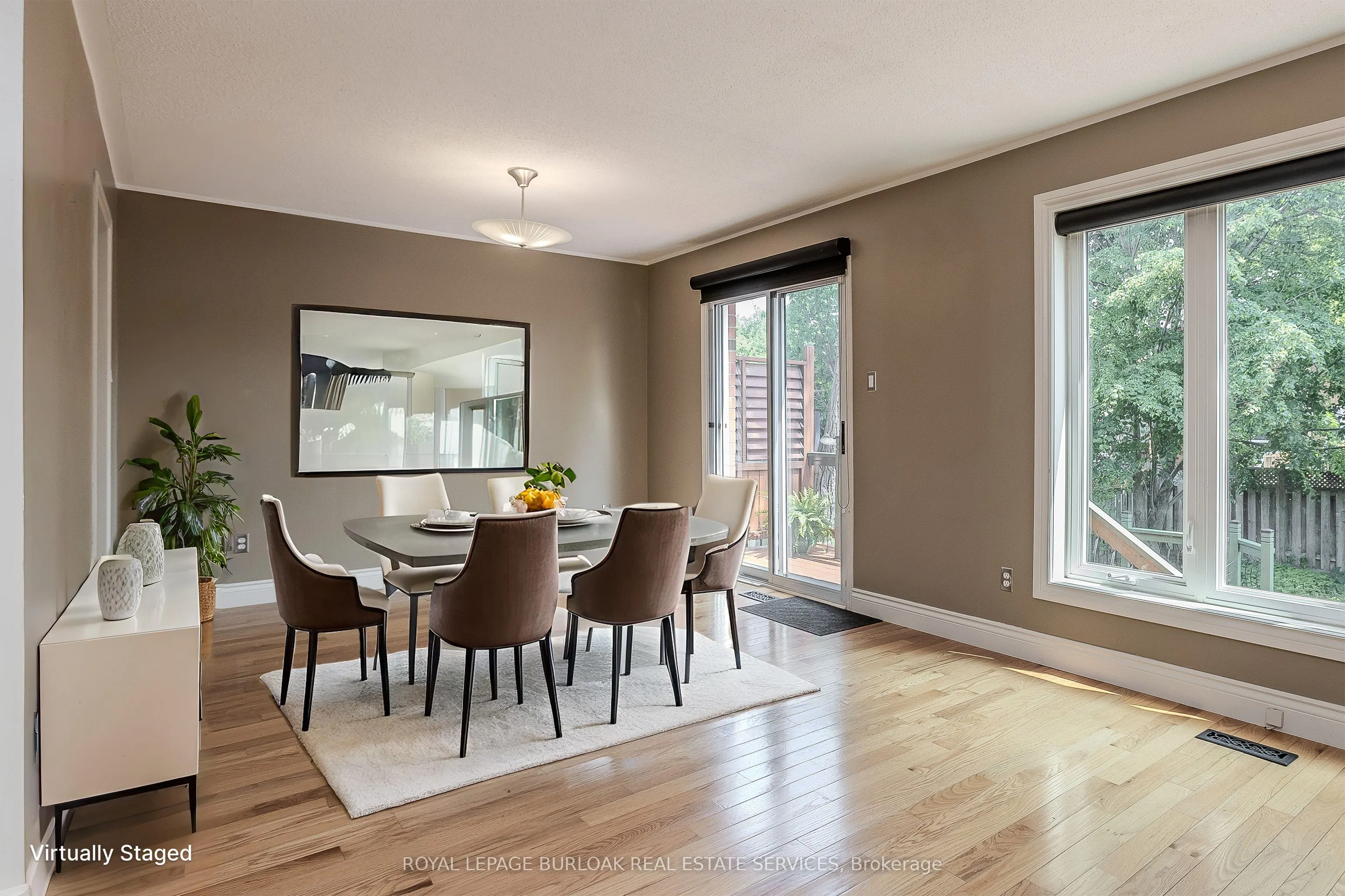 561 Phoebe Crescent
