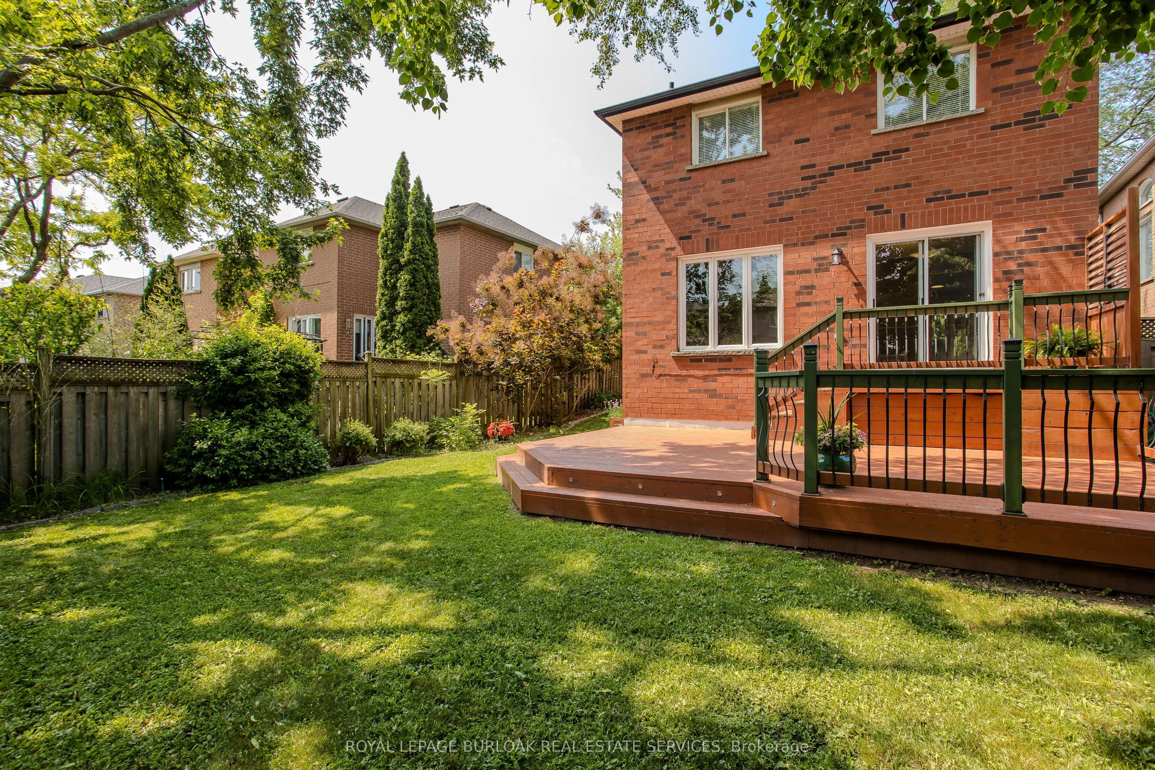 561 Phoebe Crescent