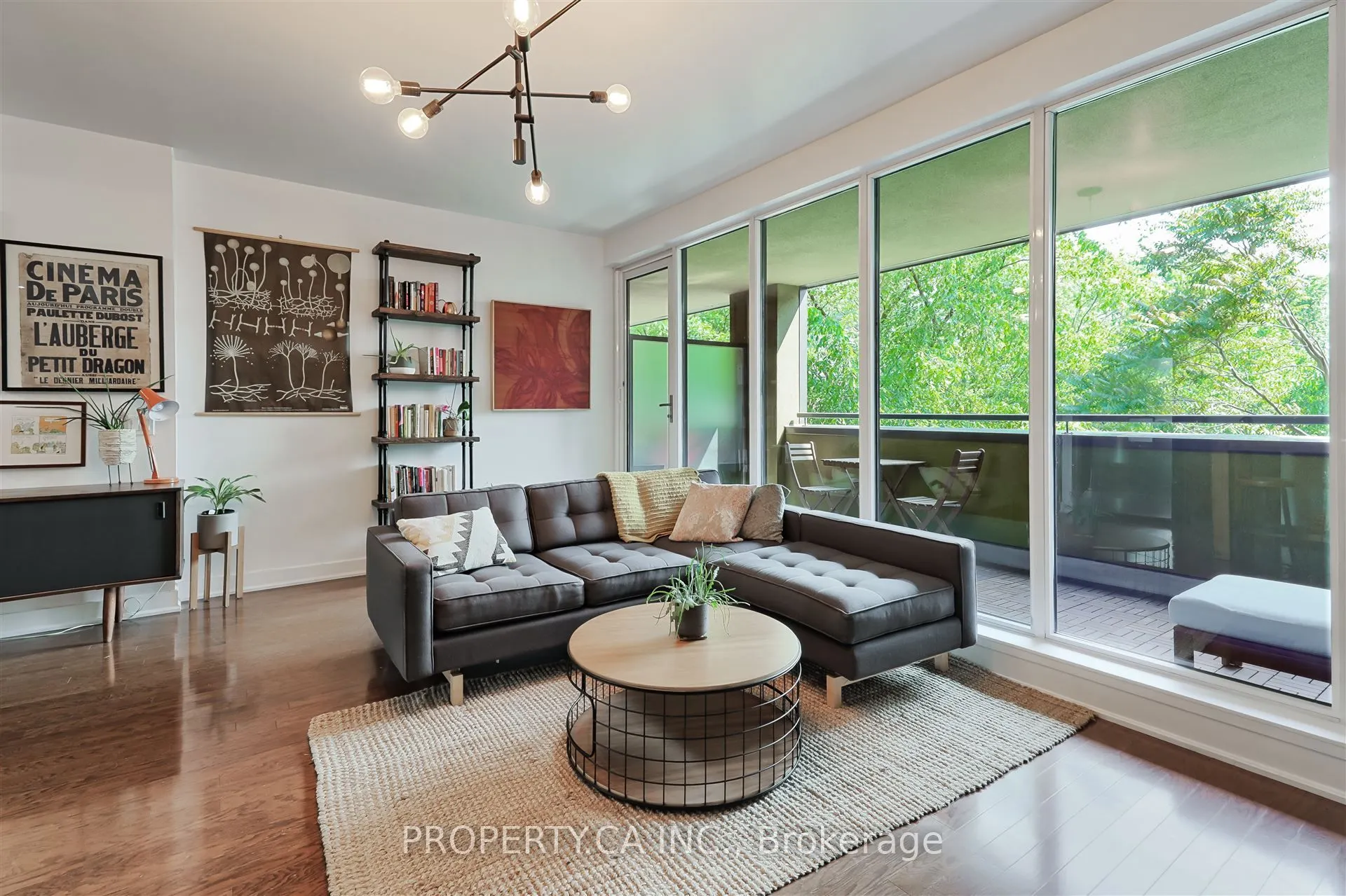 25 Ritchie Avenue, #303