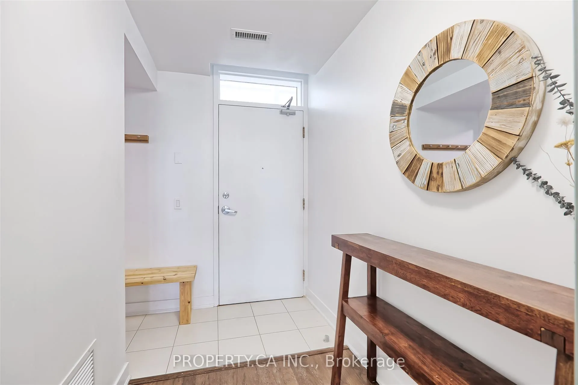 25 Ritchie Avenue, #303