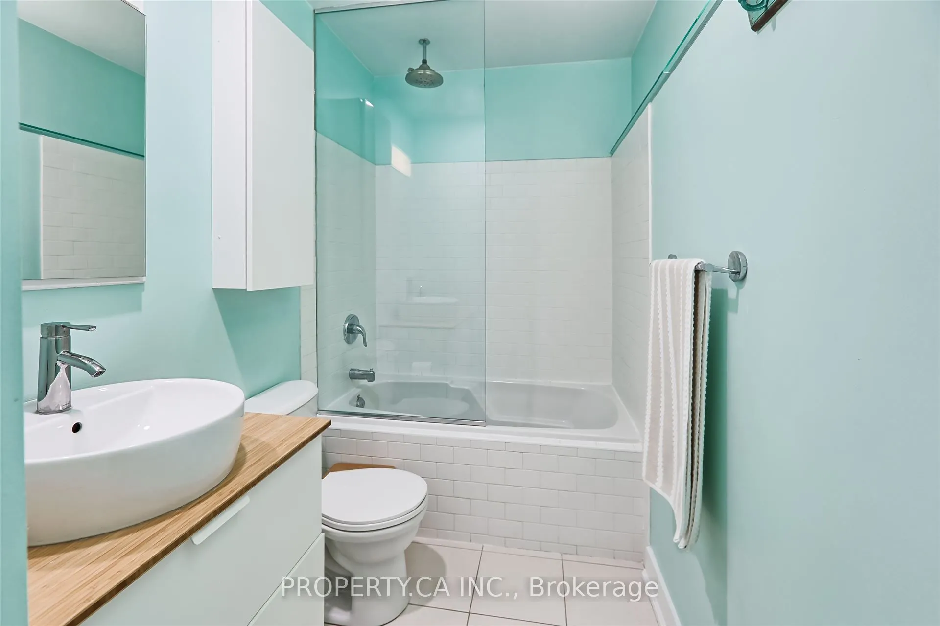 25 Ritchie Avenue, #303