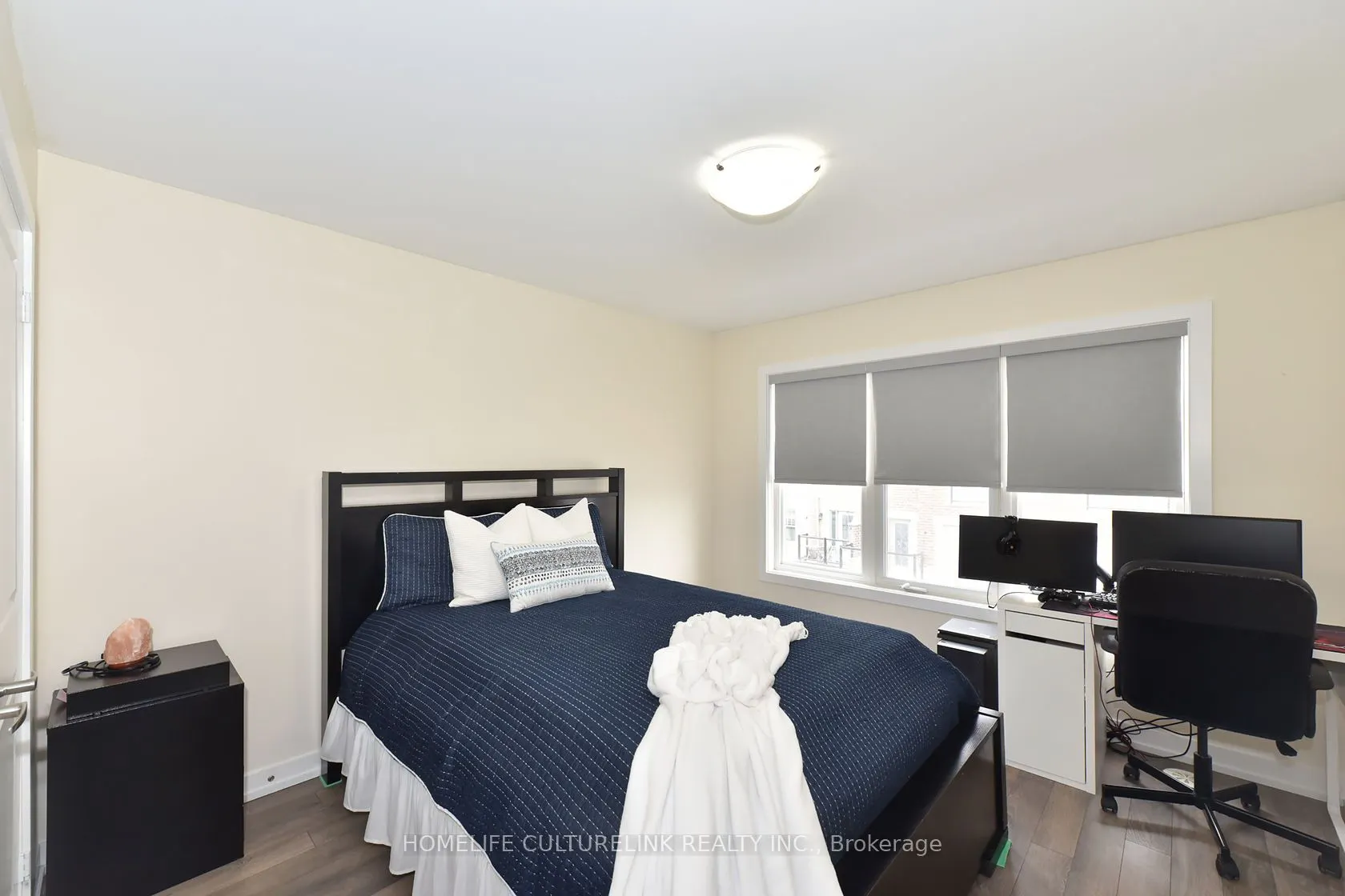 100 Parrotta Drive, #89