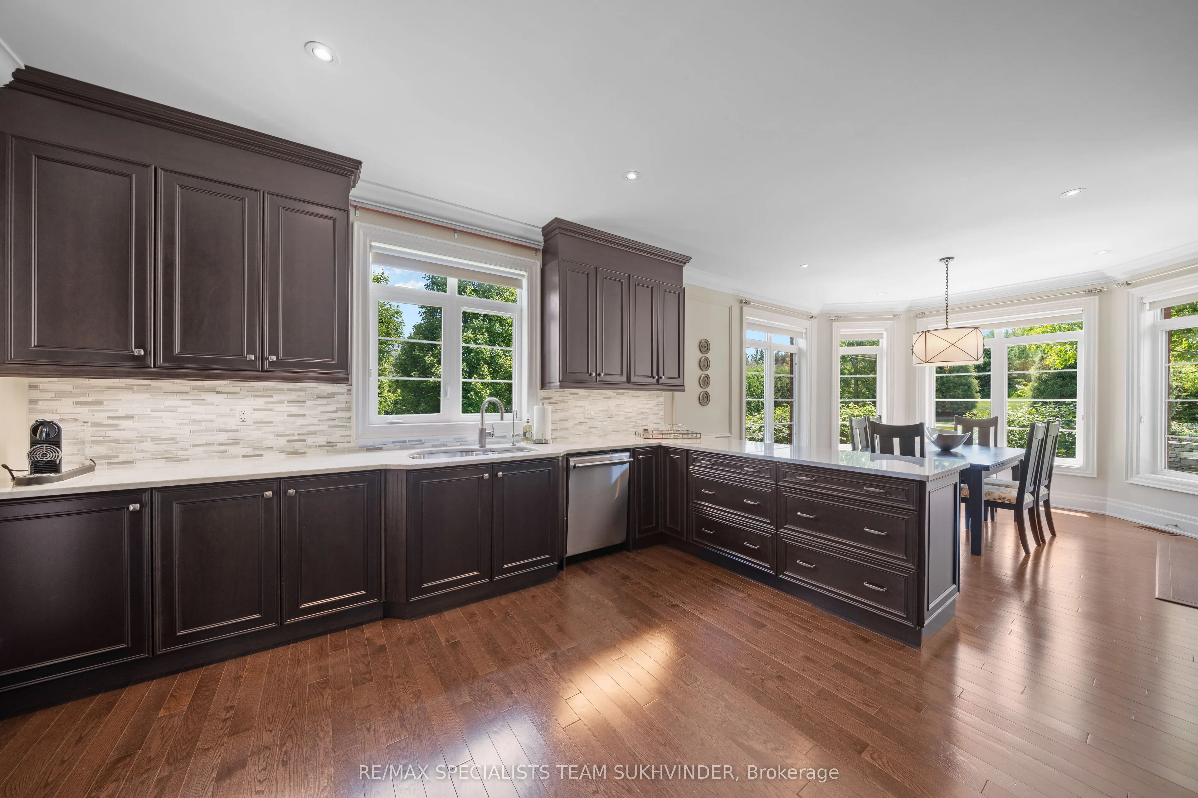 37 Doctor Reynar Road
