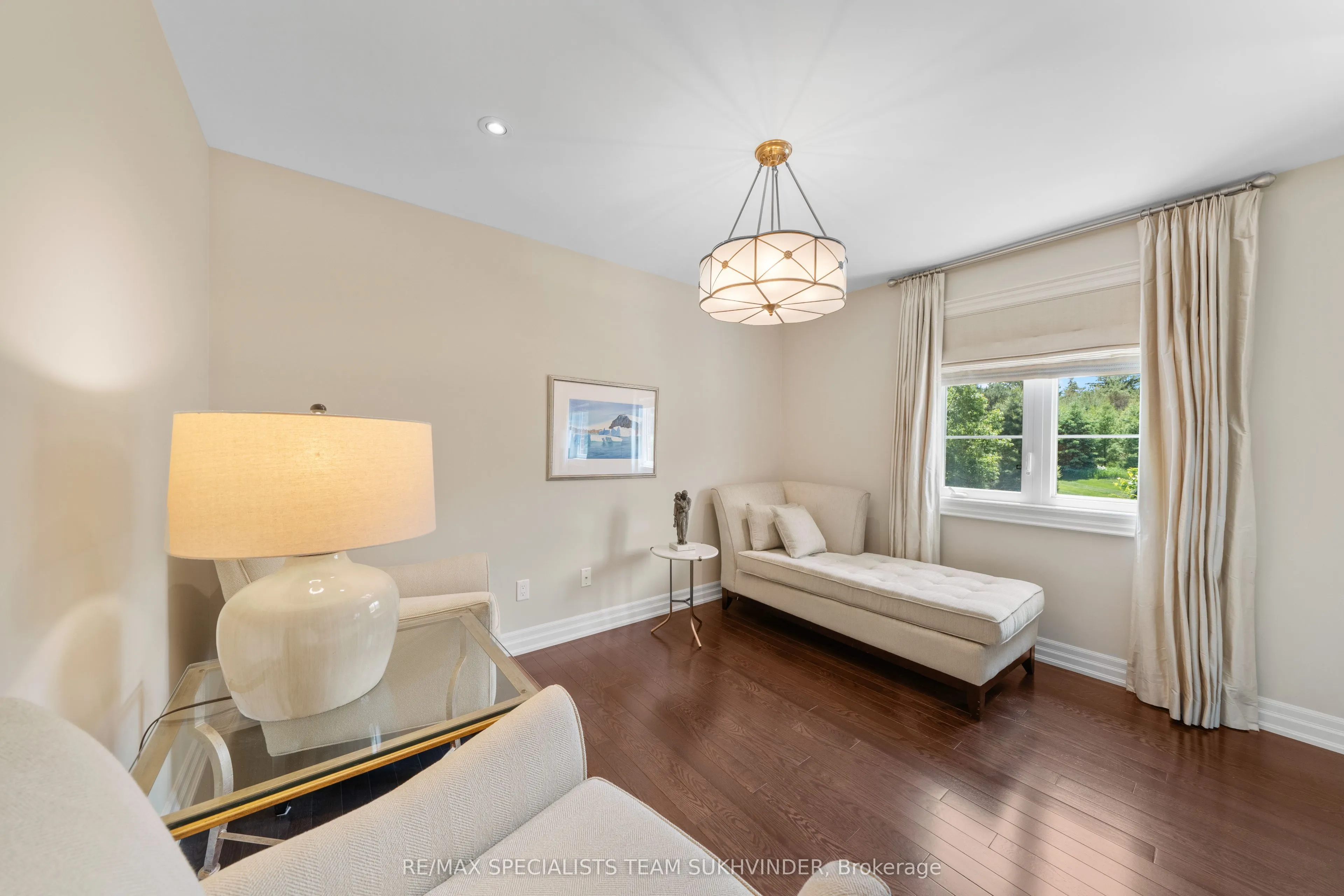 37 Doctor Reynar Road