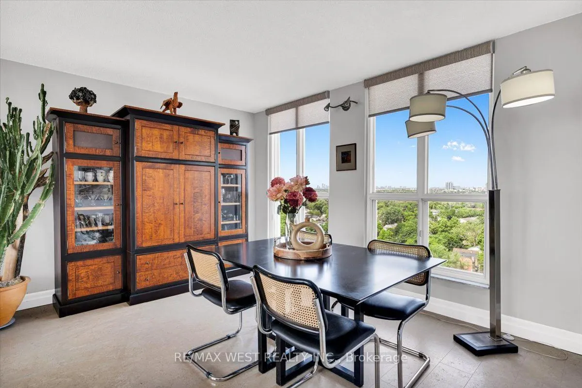 2285 Lake Shore Boulevard W, #1608