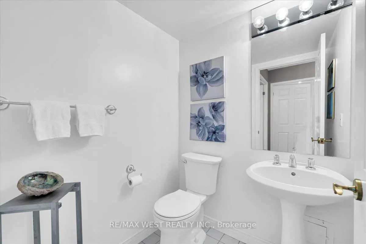 2285 Lake Shore Boulevard W, #1608