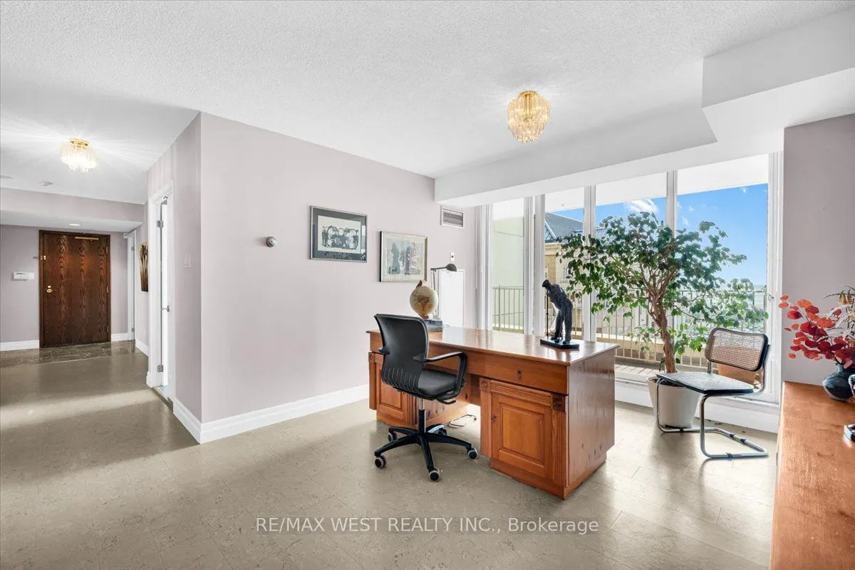 2285 Lake Shore Boulevard W, #1608