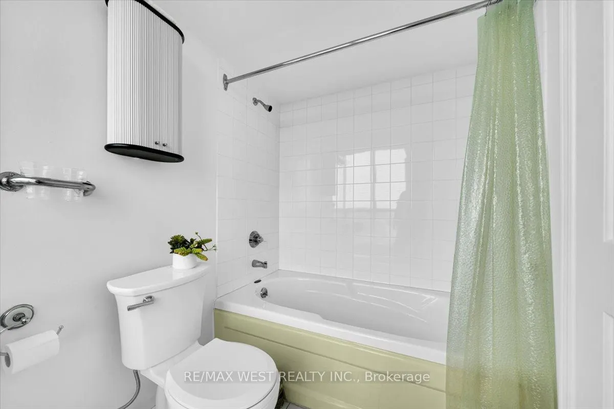 2285 Lake Shore Boulevard W, #1608