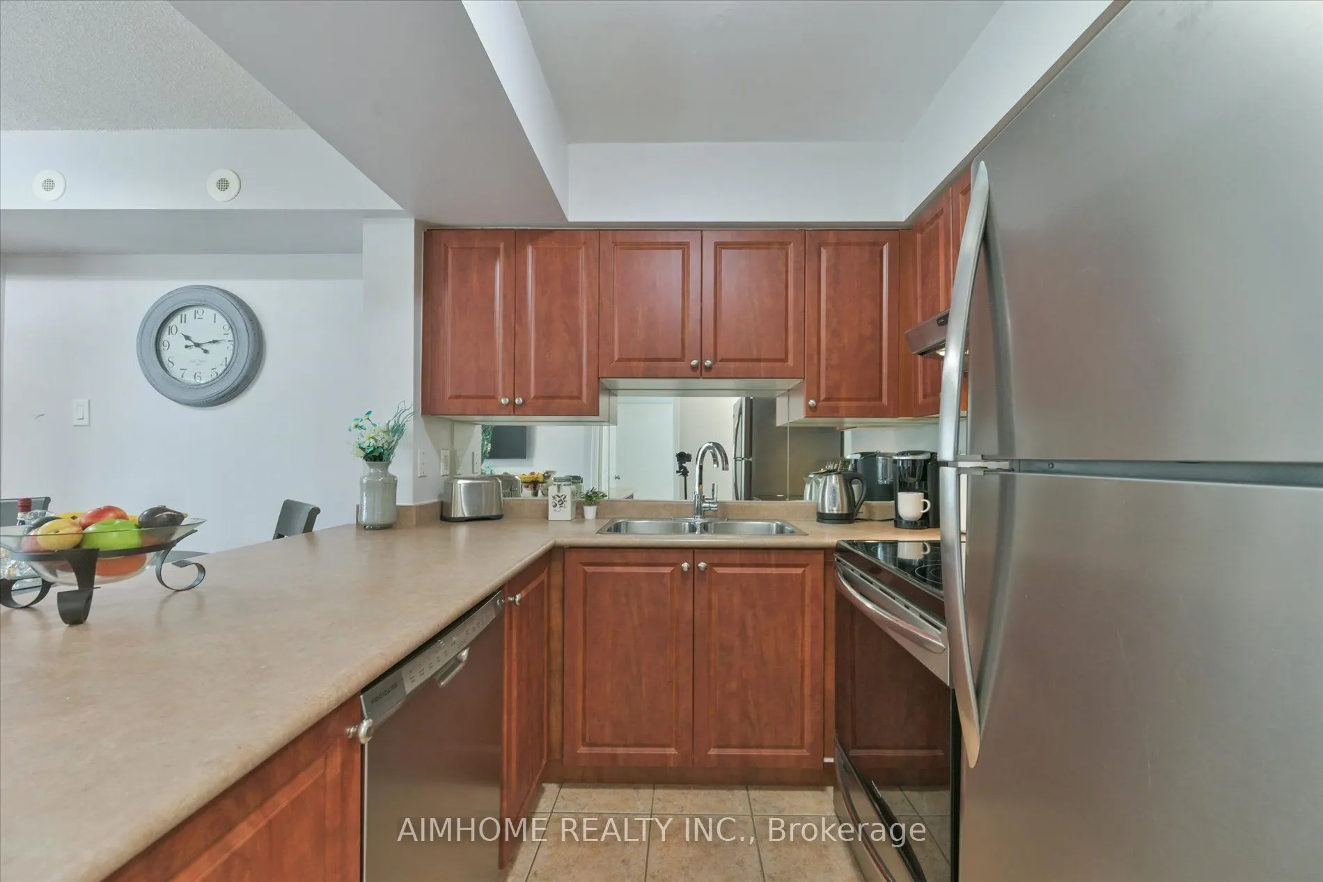 55 George Appleton Way, #1036