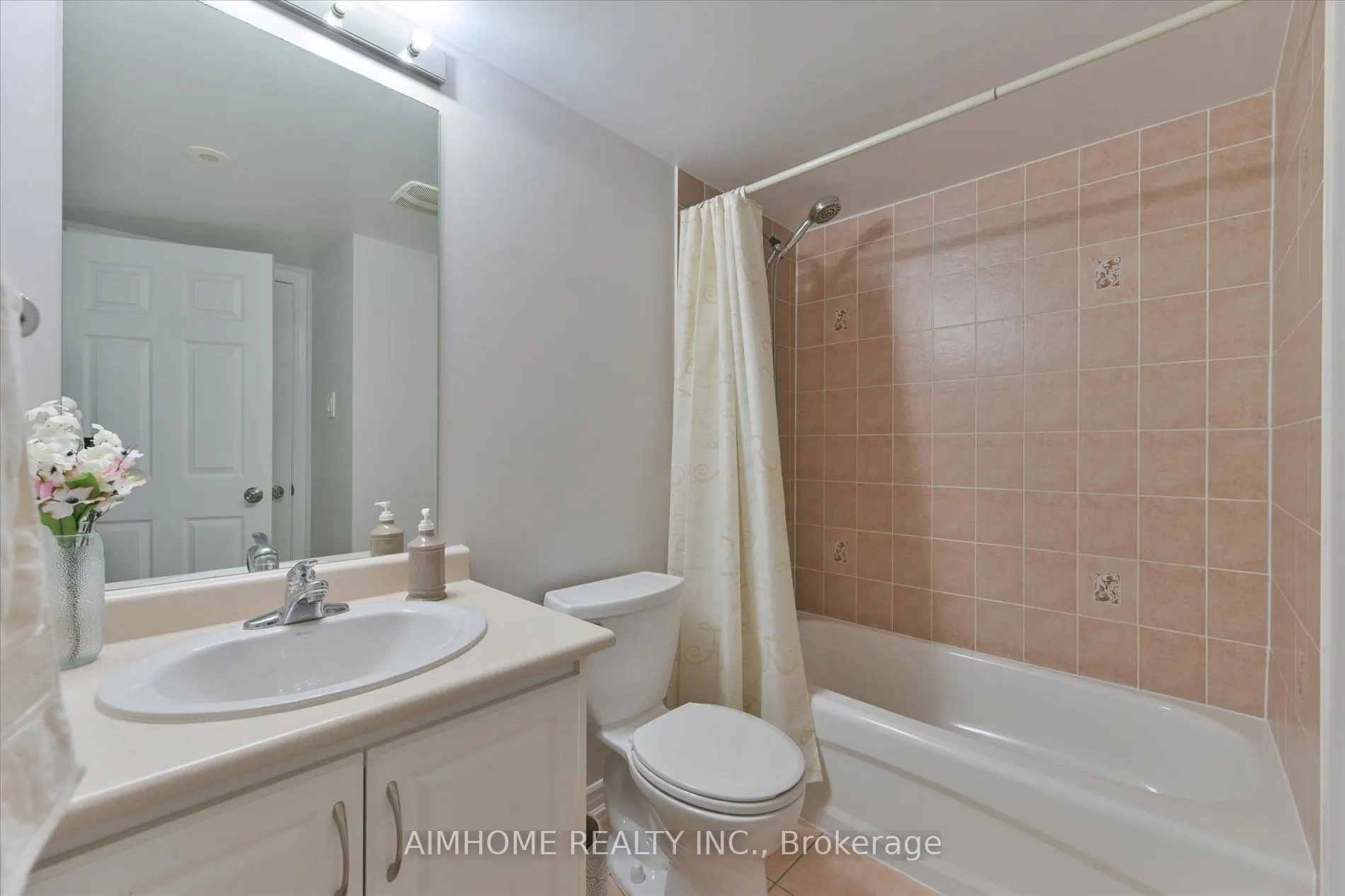 55 George Appleton Way, #1036