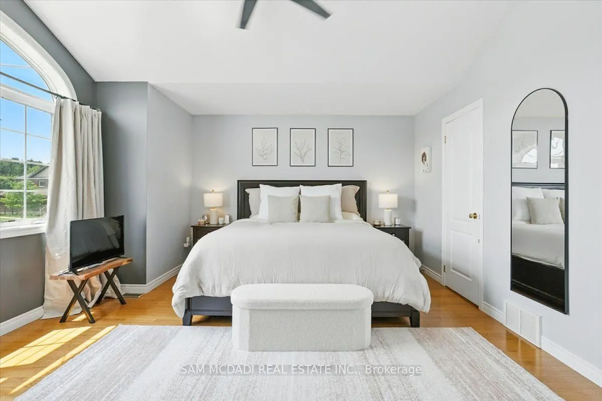 3 Maude Court