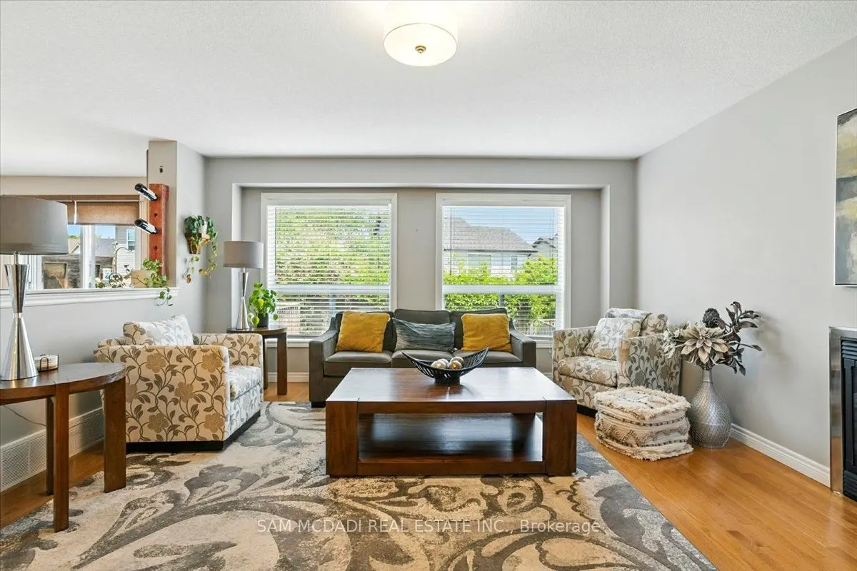 3 Maude Court