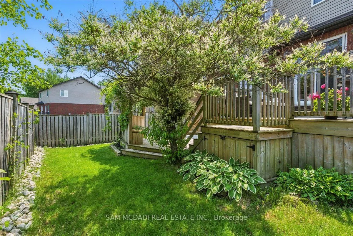 3 Maude Court